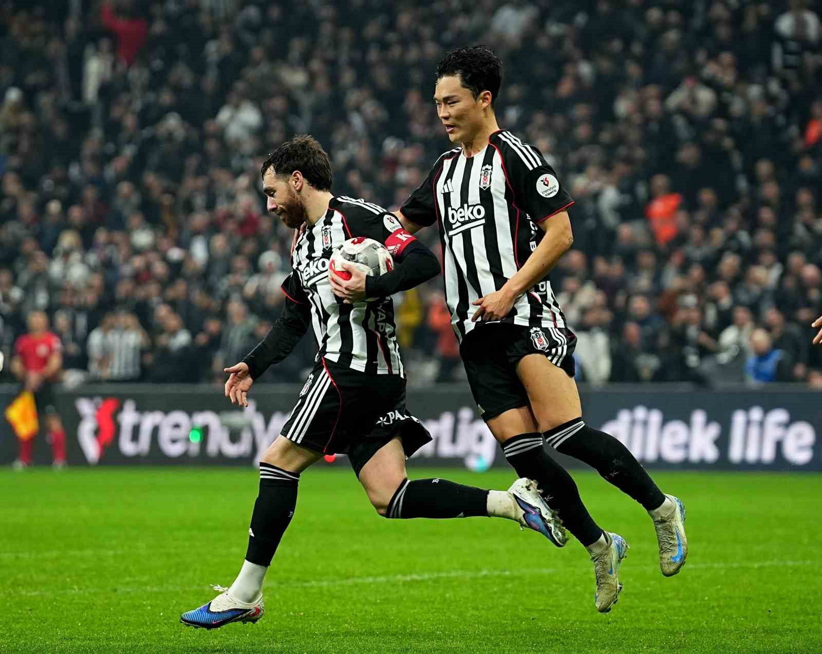 trendyol super lig besiktas 1 corendon alanyaspor 2 ilk yari 6 piq5vmu2