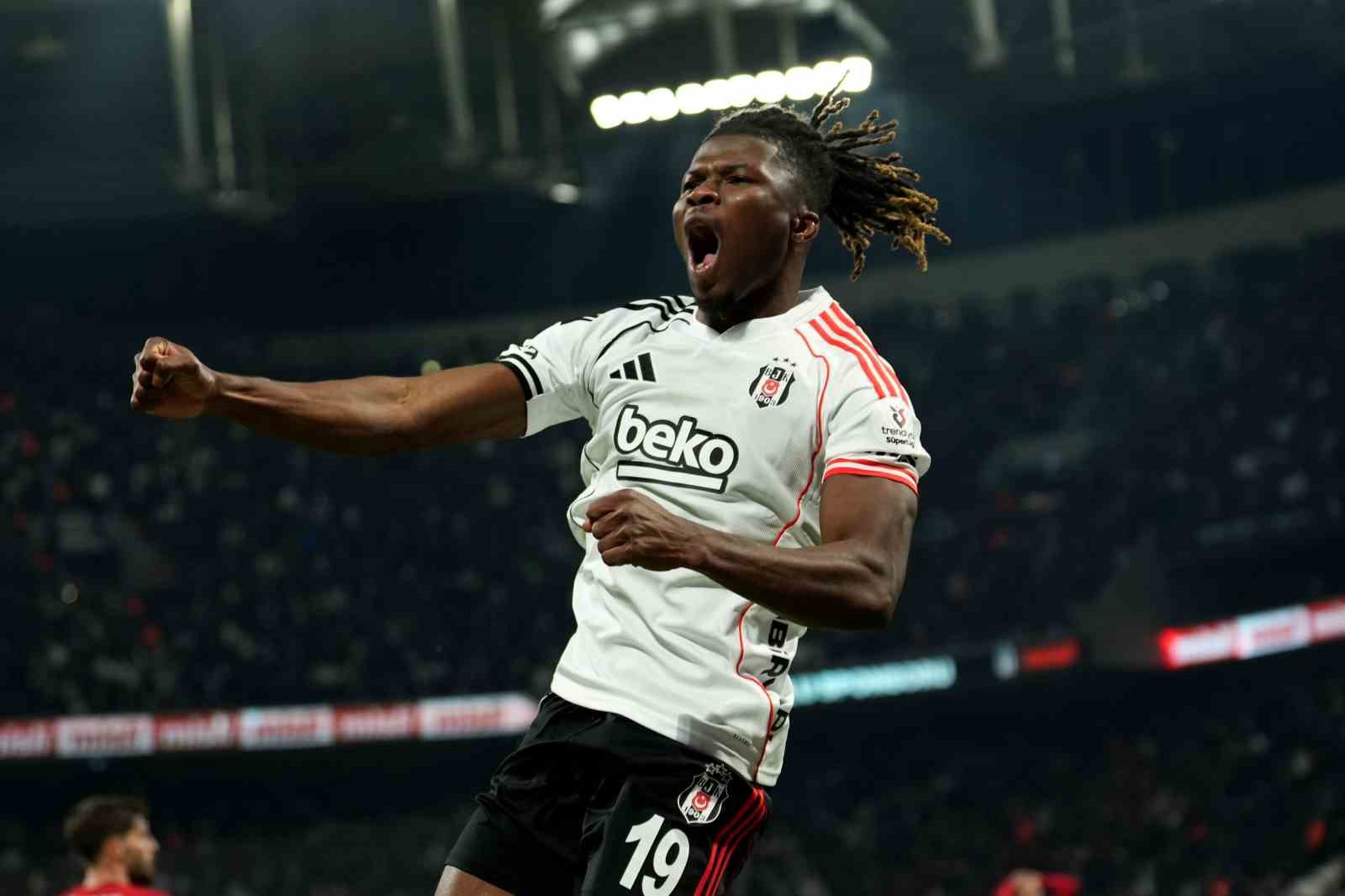 Trendyol Süper Lig: Beşiktaş: 1 - Gaziantep FK: 1 (İlk yarı) 18 trendyol super lig besiktas 1 gaziantep fk 1 ilk yari 14 p8Y9bO4L