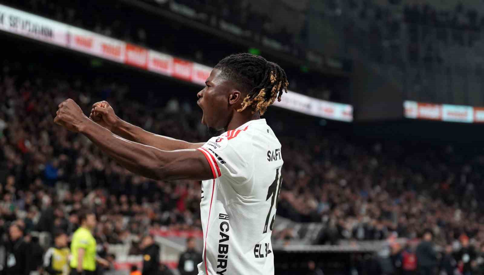 Trendyol Süper Lig: Beşiktaş: 1 - Gaziantep FK: 1 (İlk yarı) 20 trendyol super lig besiktas 1 gaziantep fk 1 ilk yari 16 1S81Bf3Z