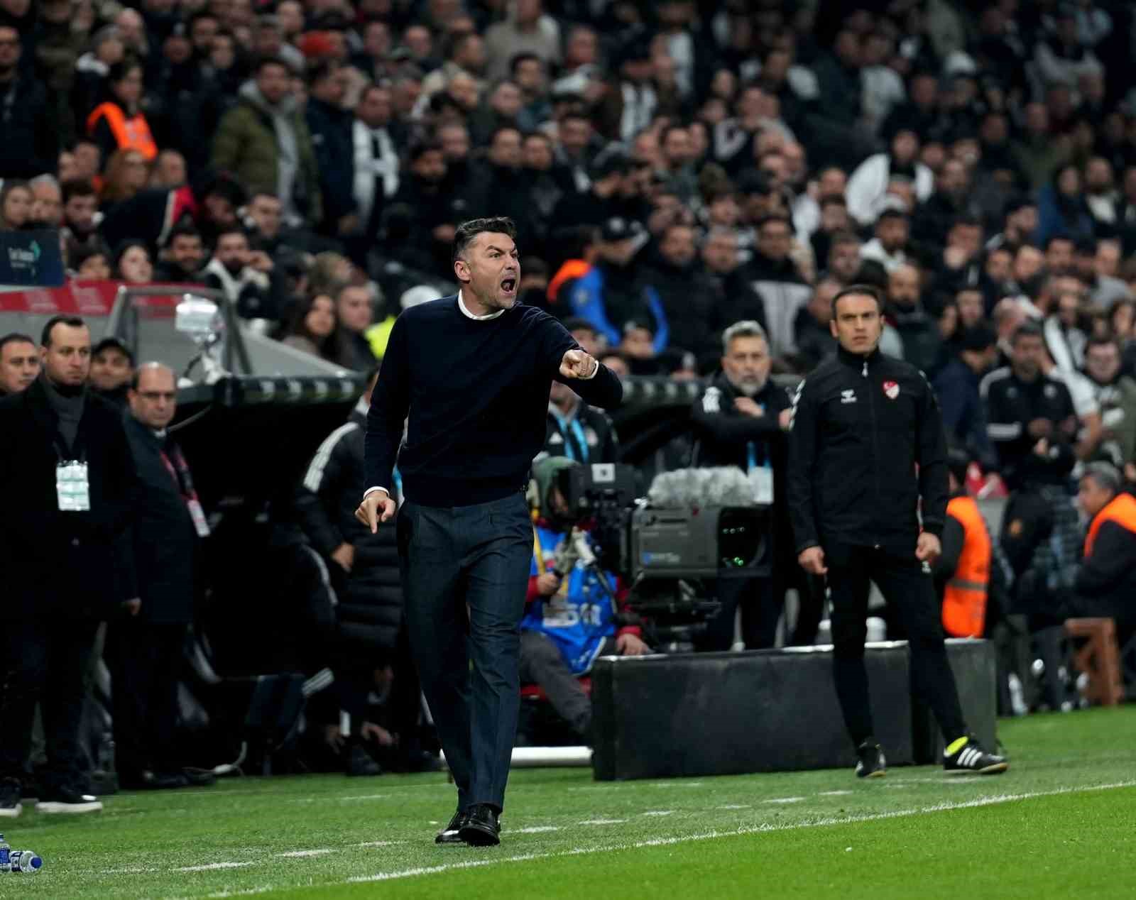 Trendyol Süper Lig: Beşiktaş: 1 - Gaziantep FK: 1 (İlk yarı) 28 trendyol super lig besiktas 1 gaziantep fk 1 ilk yari 24 m1KXYHkr