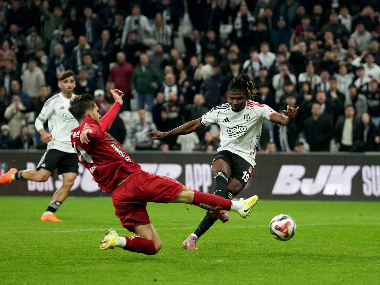 Trendyol Süper Lig: Beşiktaş: 1 - Gaziantep FK: 1 (İlk yarı) 36 trendyol super lig besiktas 1 gaziantep fk 1 ilk yari 32 UjSPlE9w