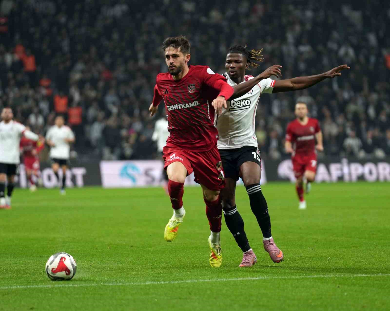 Trendyol Süper Lig: Beşiktaş: 1 - Gaziantep FK: 1 (İlk yarı) 10 trendyol super lig besiktas 1 gaziantep fk 1 ilk yari 6 yh7AerIW