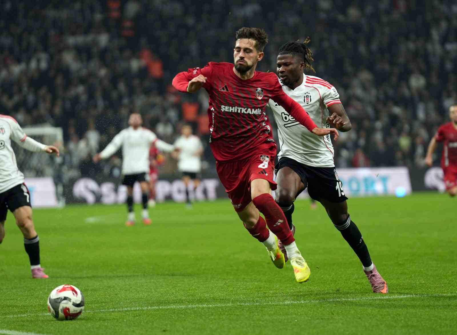 Trendyol Süper Lig: Beşiktaş: 1 - Gaziantep FK: 1 (İlk yarı) 11 trendyol super lig besiktas 1 gaziantep fk 1 ilk yari 7 KwB5pnOR