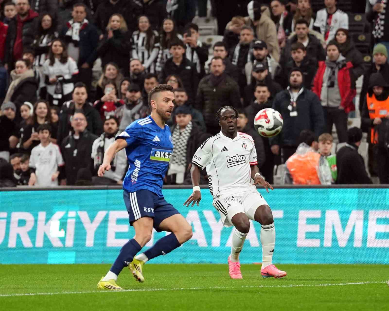 trendyol super lig besiktas 1 kasimpasa 0 mac devam ediyor 11
