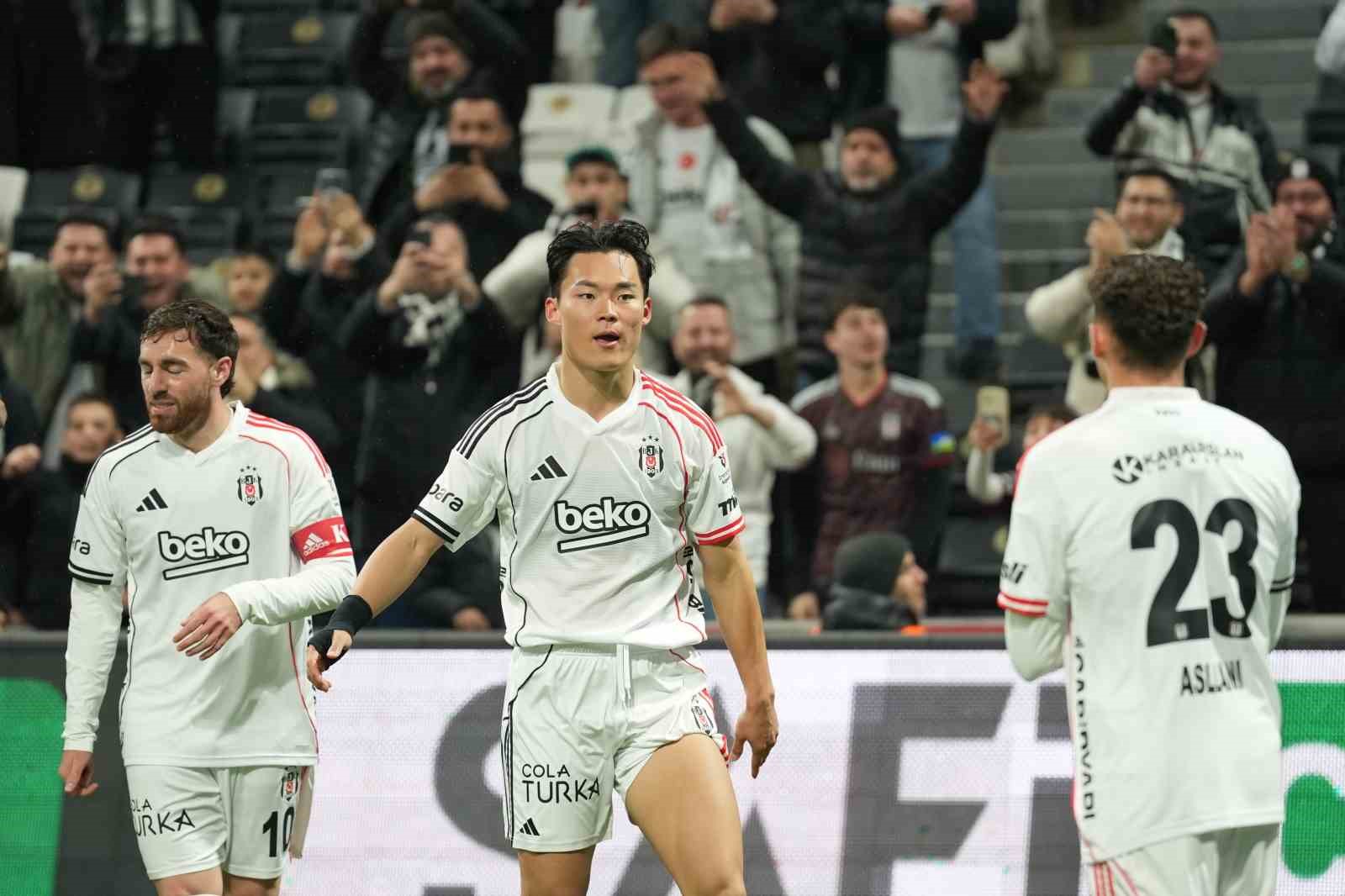 trendyol super lig besiktas 1 kasimpasa 0 mac devam ediyor 16