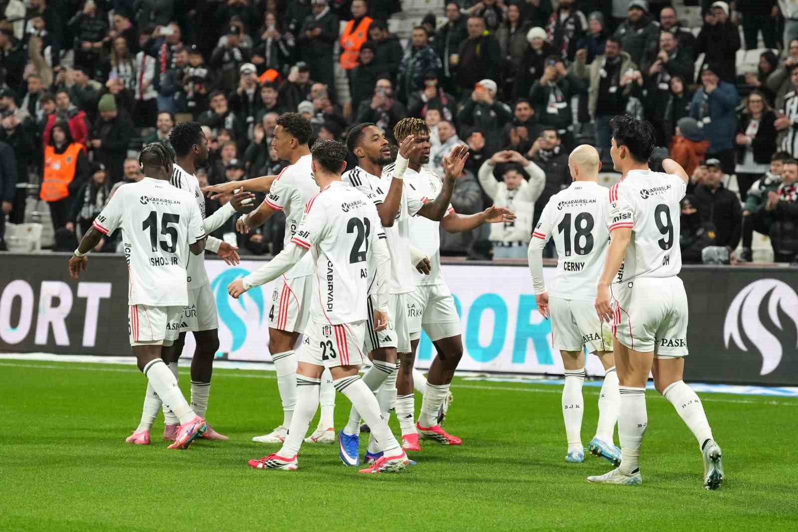 trendyol super lig besiktas 1 kasimpasa 0 mac devam ediyor 17 YK6wHVRy