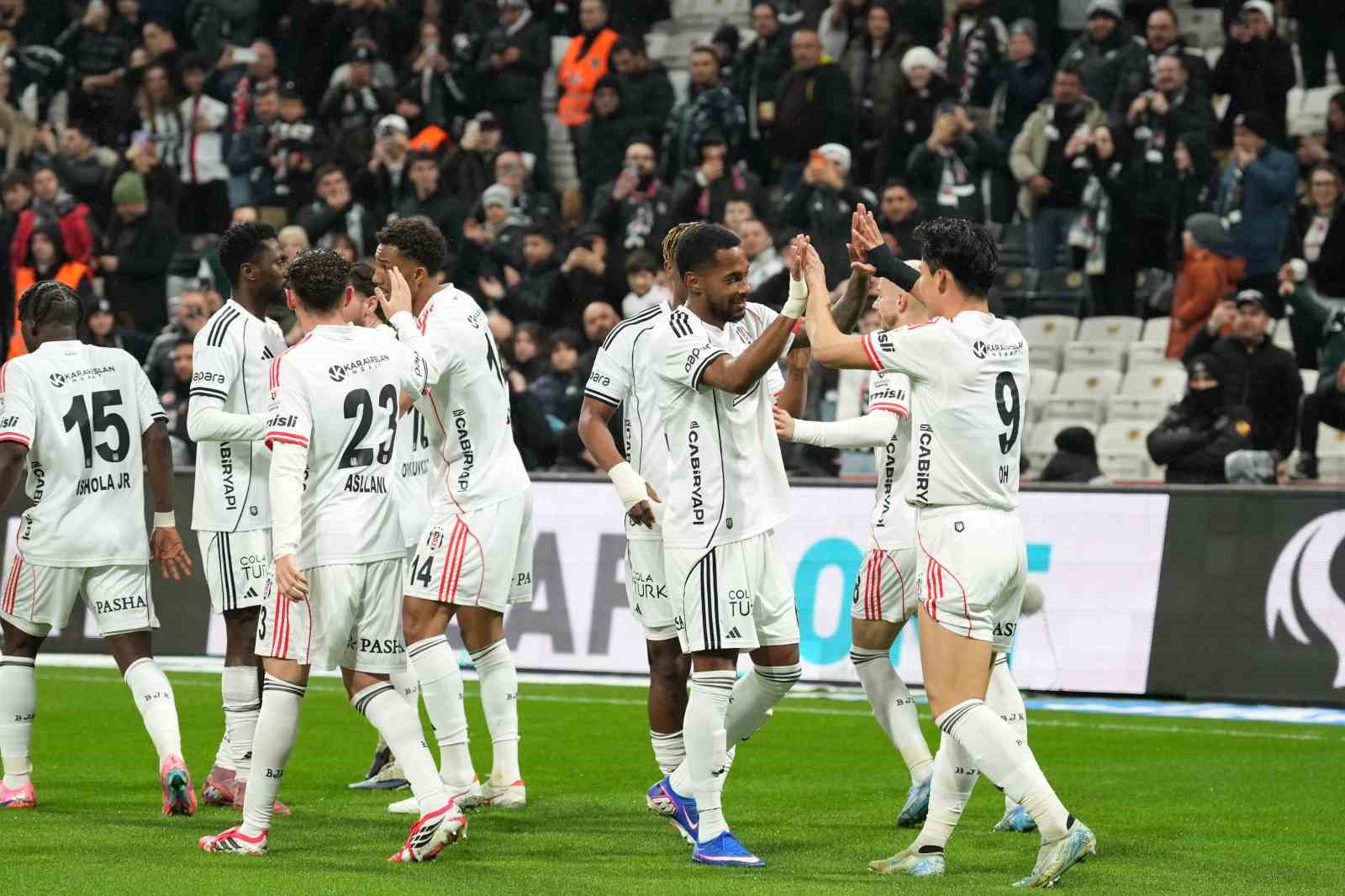 trendyol super lig besiktas 1 kasimpasa 0 mac devam ediyor 18 WQMuIQ1j