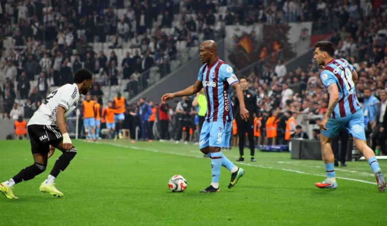 trendyol-super-lig-besiktas-1-trabzonspor-2-mac-sonucu-SHBflCDW.jpg