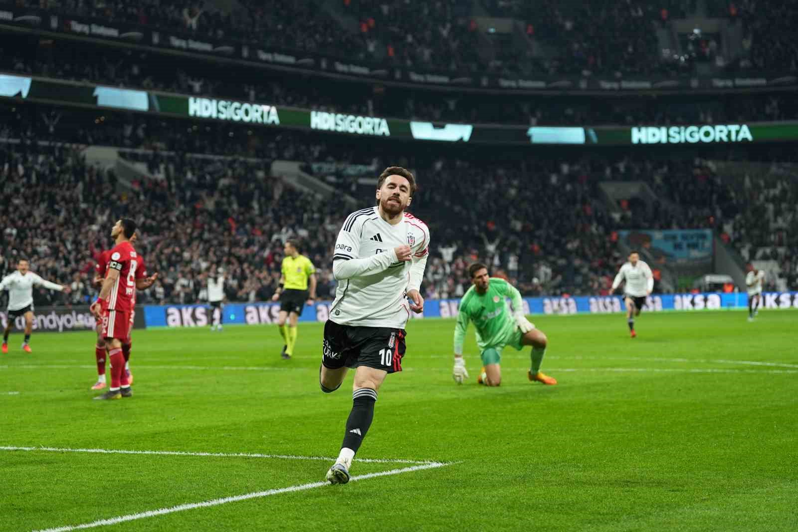Trendyol Süper Lig: Beşiktaş: 2 - Antalyaspor: 0 (Maç devam ediyor) 16 trendyol super lig besiktas 2 antalyaspor 0 mac devam ediyor 12