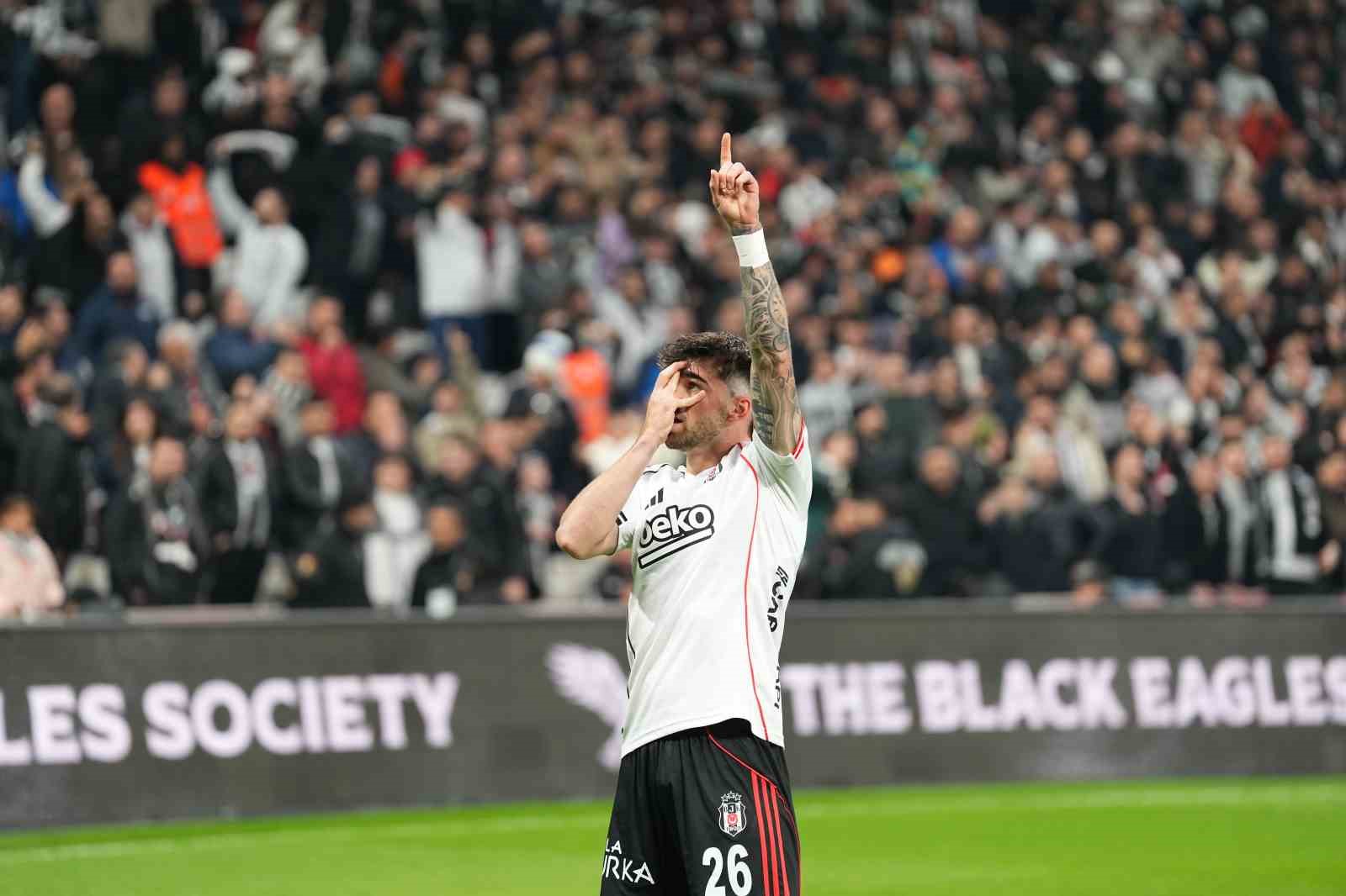 Trendyol Süper Lig: Beşiktaş: 2 - Antalyaspor: 0 (Maç devam ediyor) 36 trendyol super lig besiktas 2 antalyaspor 0 mac devam ediyor 32 9y8Tu1I6