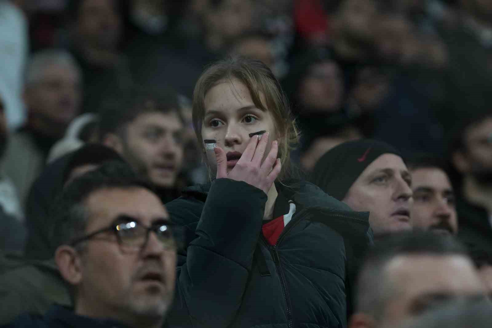 trendyol super lig besiktas 2 gaziantep fk 2 mac sonucu 53 3UaRTM6k