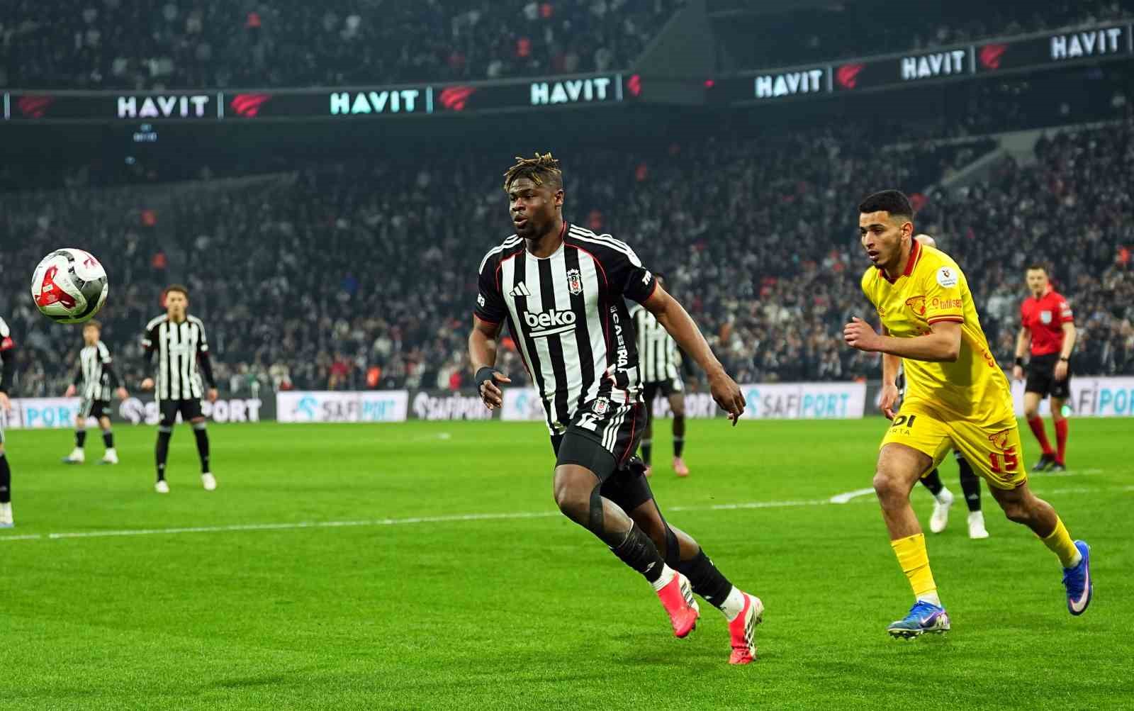 Trendyol Süper Lig: Beşiktaş: 2 - Göztepe: 0 (İlk yarı) 26 trendyol super lig besiktas 2 goztepe 0 ilk yari 22 jra9AZya