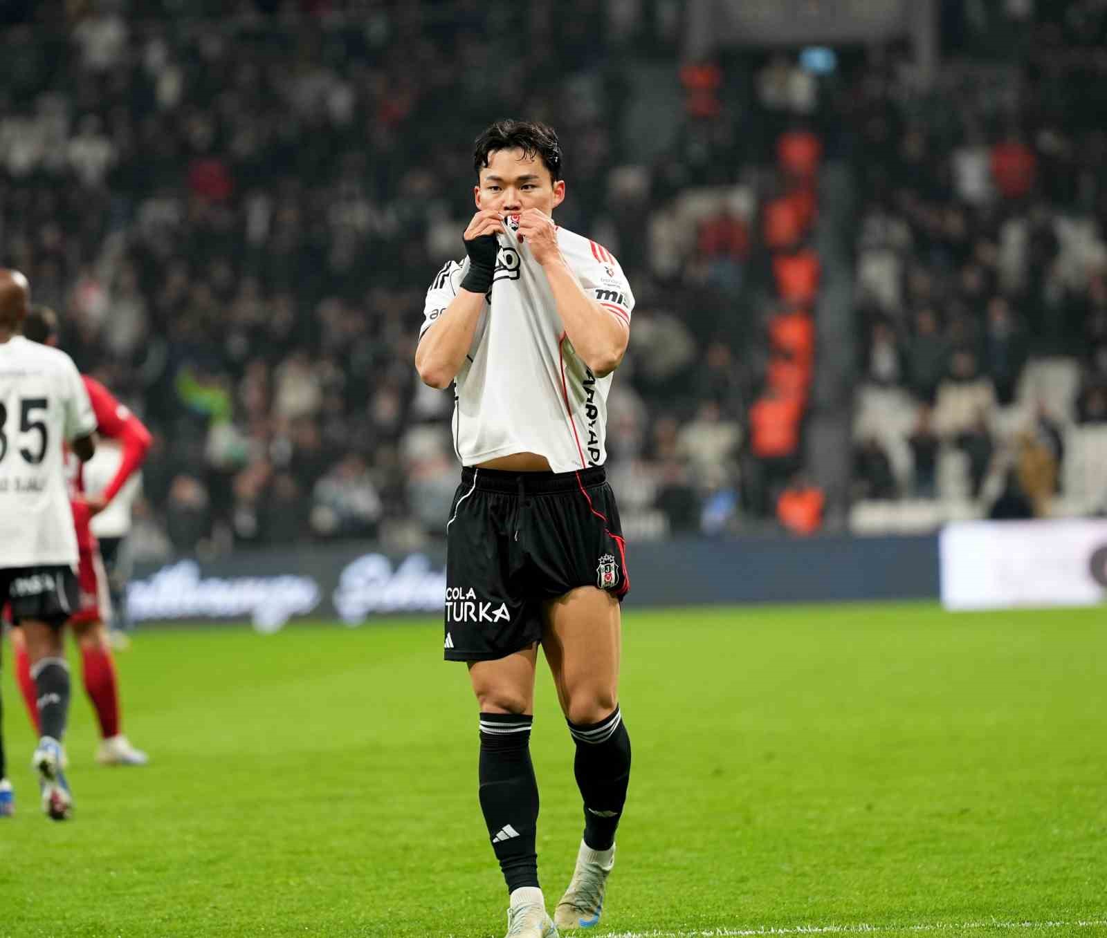 trendyol super lig besiktas 3 antalyaspor 1 ilk yari 12
