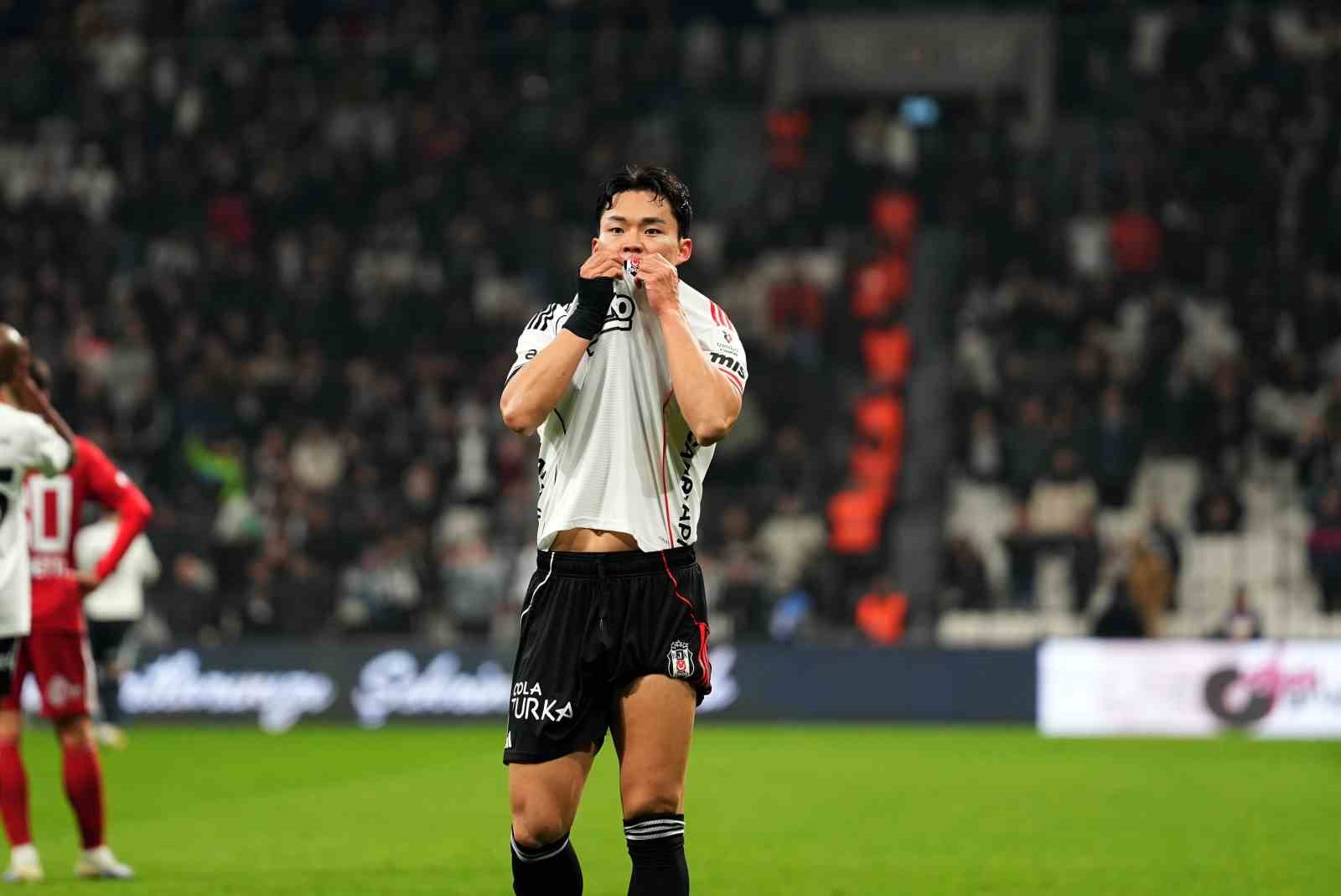 trendyol super lig besiktas 3 antalyaspor 1 ilk yari 13