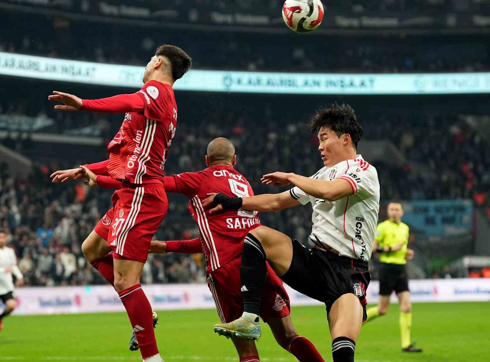 trendyol super lig besiktas 3 antalyaspor 1 ilk yari 14 uvnVFkCv