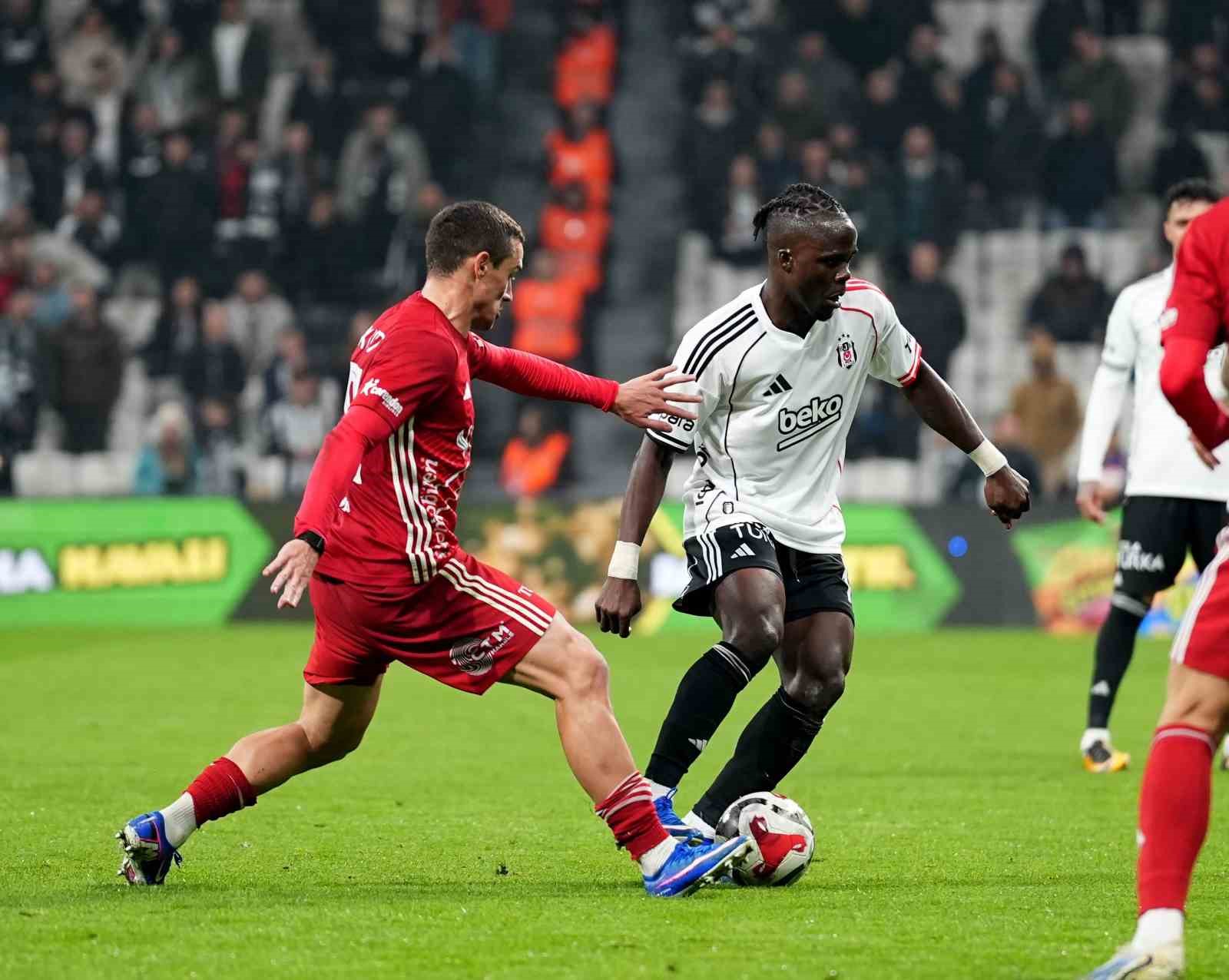 trendyol super lig besiktas 3 antalyaspor 1 ilk yari 3 f2JKNjF2
