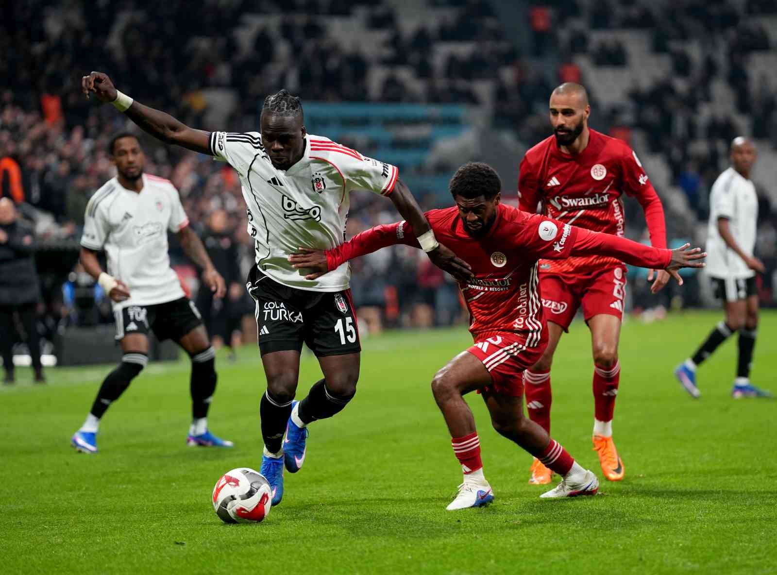 trendyol super lig besiktas 4 antalyaspor 2 mac sonucu 0 RDiwzg6P