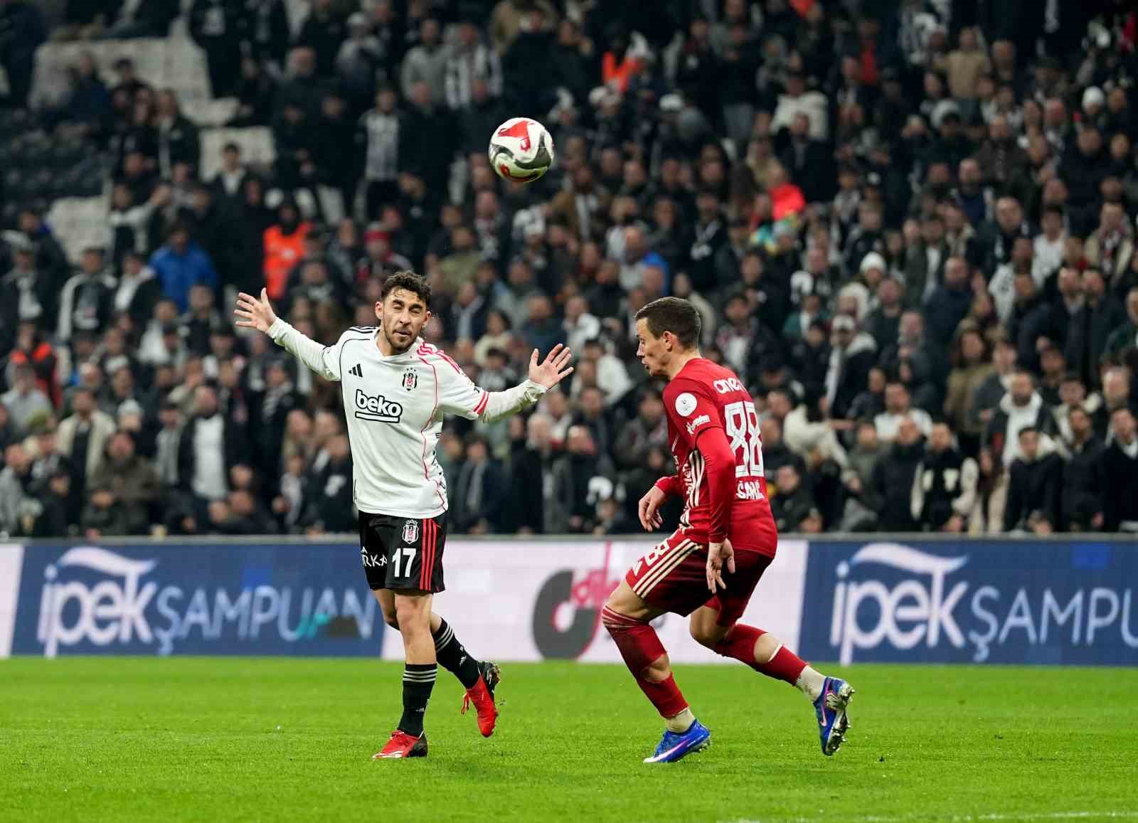 trendyol super lig besiktas 4 antalyaspor 2 mac sonucu 26 MhlPJTvK