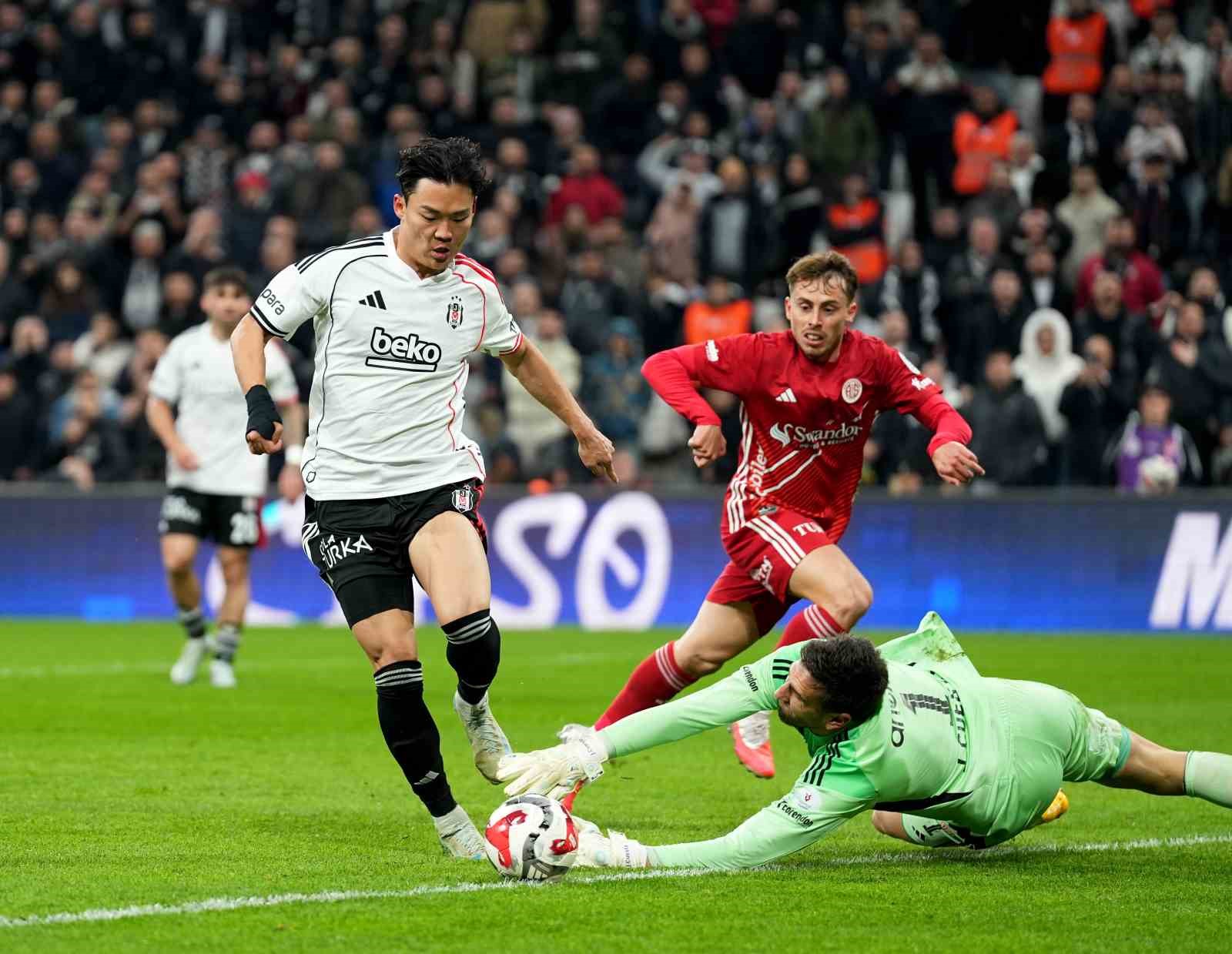 trendyol super lig besiktas 4 antalyaspor 2 mac sonucu 7 5EKjtXSu