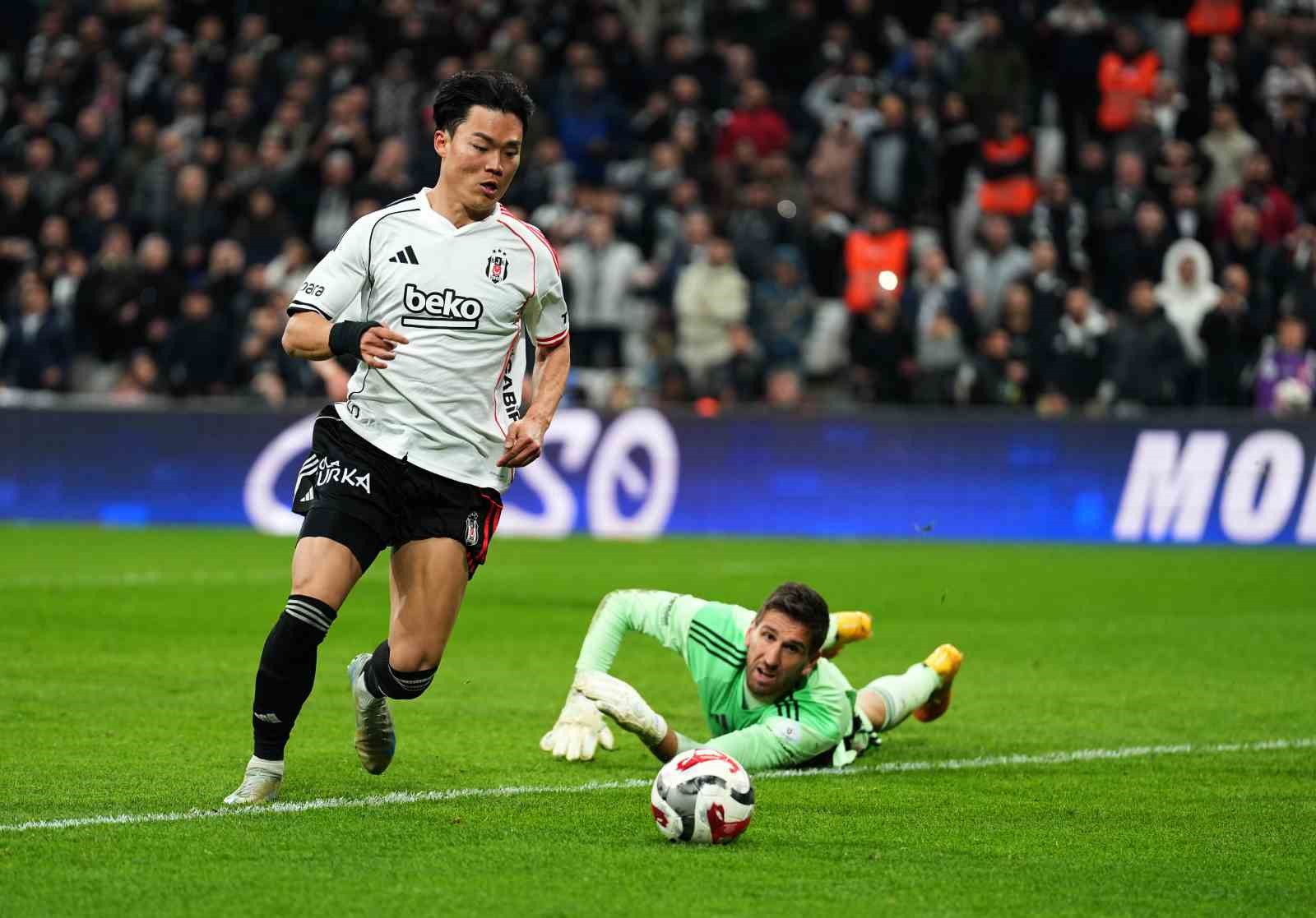 trendyol super lig besiktas 4 antalyaspor 2 mac sonucu 8 jdq1zOce