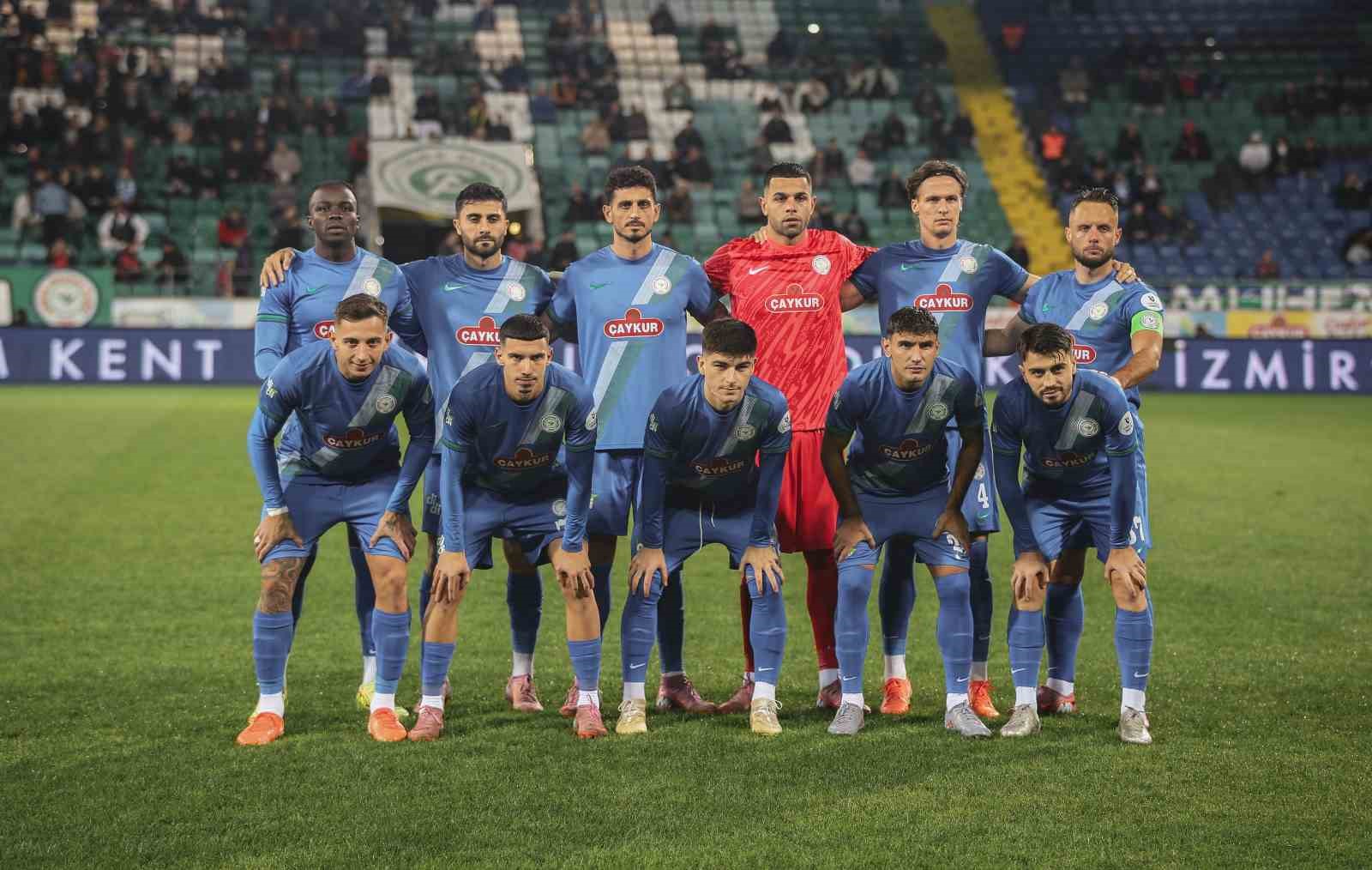 Trendyol Süper Lig: Çaykur Rizespor: 0 - Başakşehir: 0 (İlk yarı) 5 trendyol super lig caykur rizespor 0 basaksehir 0 ilk yari 1 FlqnT8aL