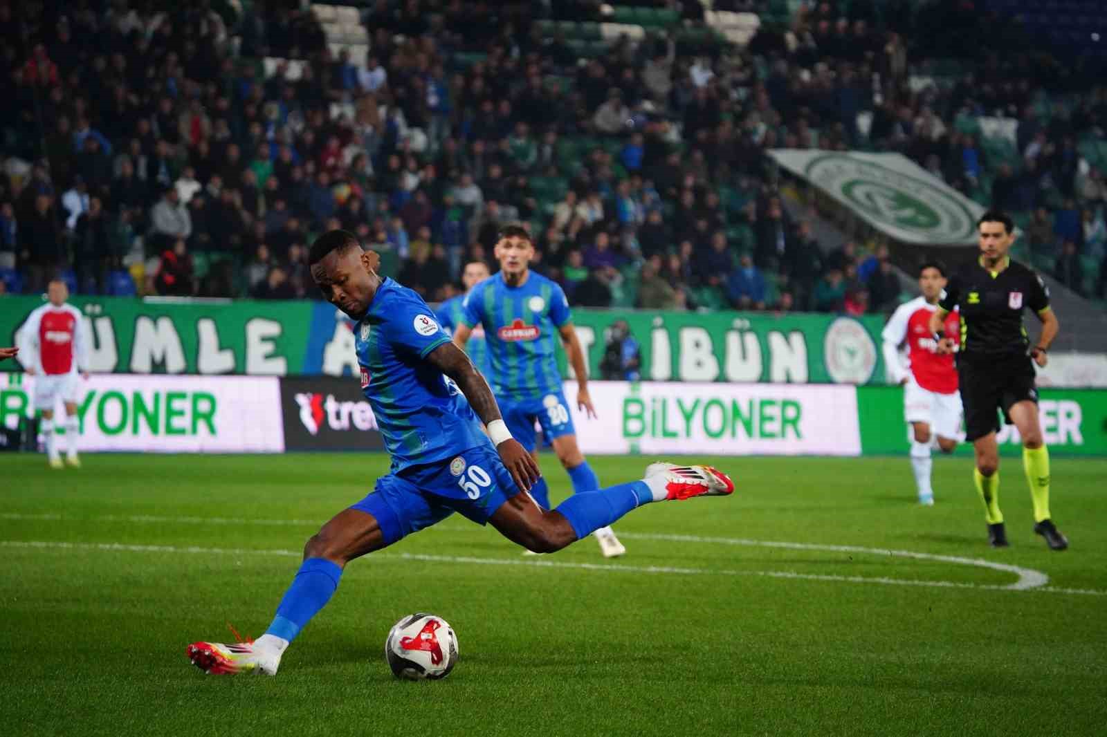 trendyol super lig caykur rizespor 0 fatih karagumruk 0 ilk yari 2 Vln3NPz3