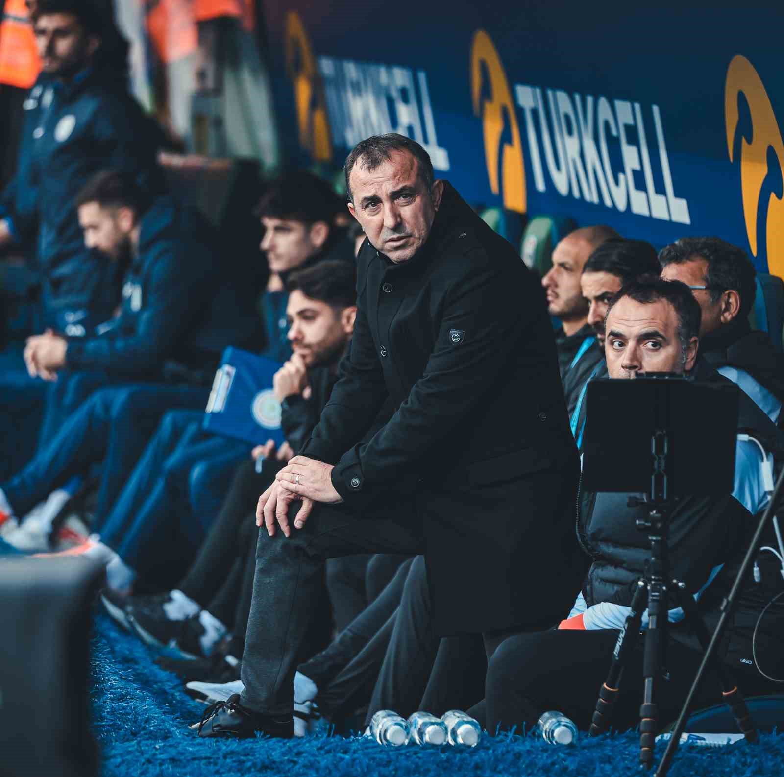 trendyol super lig caykur rizespor 0 galatasaray 1 mac devam ediyor 3 tYHkzrhH