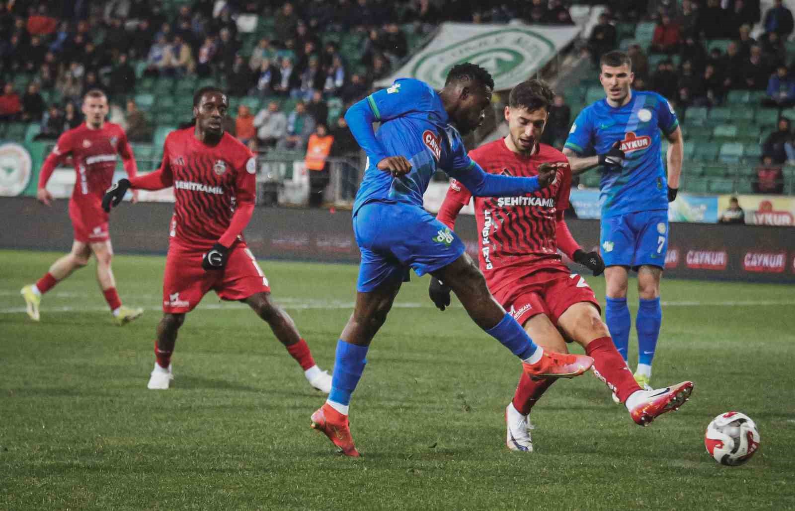 trendyol super lig caykur rizespor 0 gaziantep fk 1 ilk yari 5