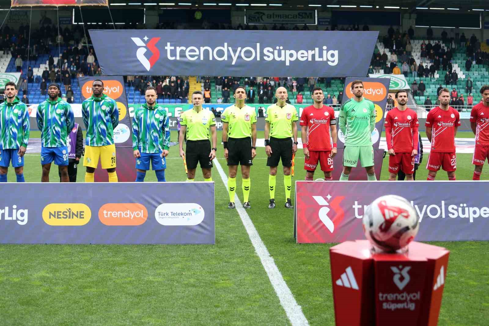 trendyol super lig caykur rizespor 1 antalyaspor 0 ilk yari 0 GePGqXZG