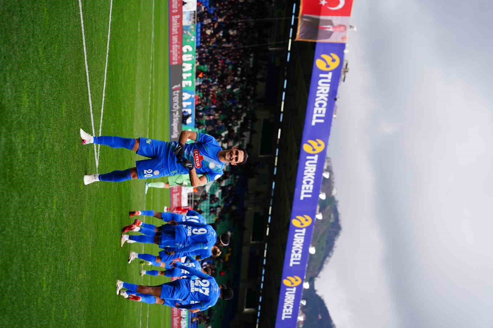 trendyol super lig caykur rizespor 1 antalyaspor 0 ilk yari 16 N1OnAzIL