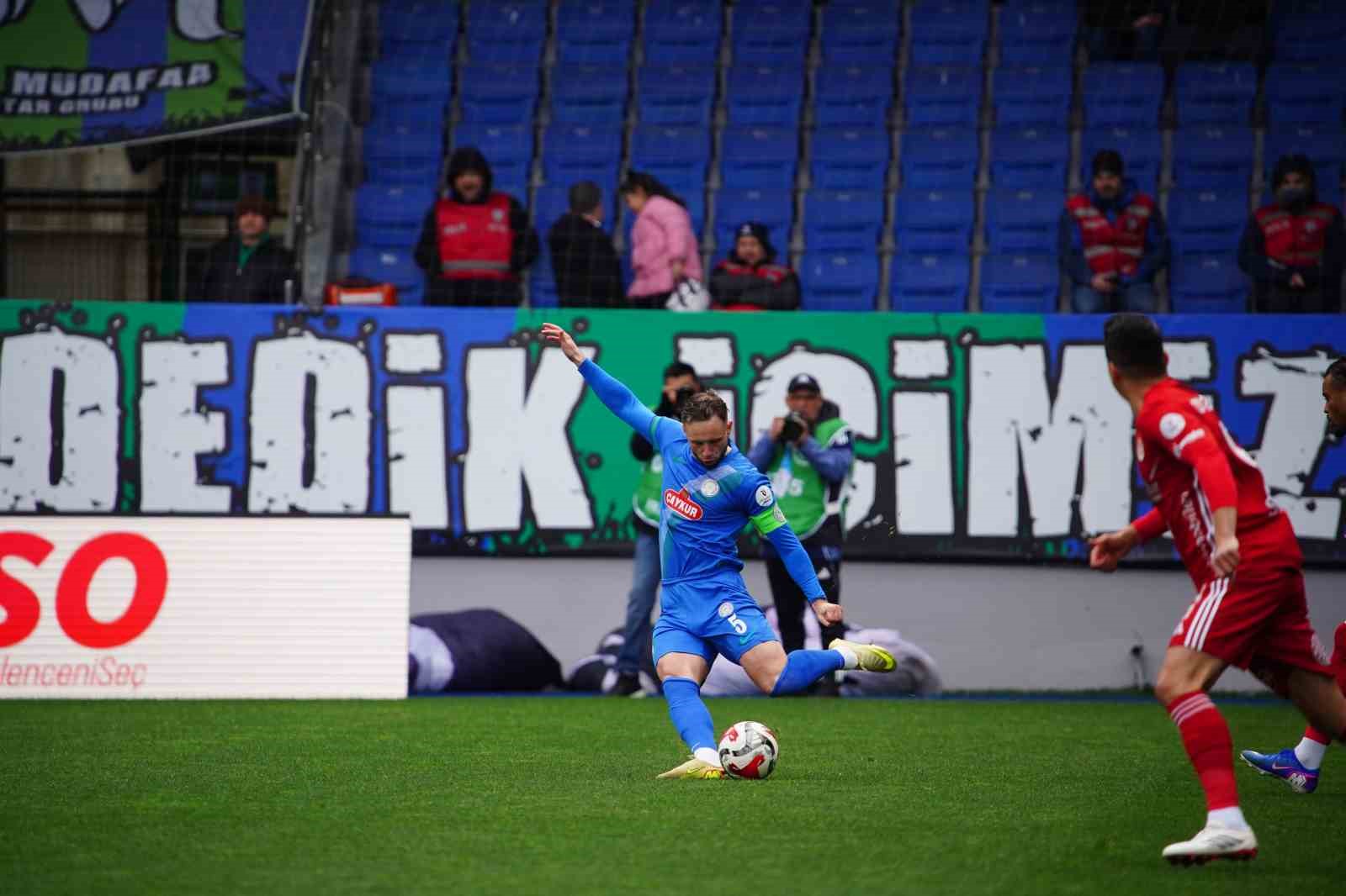 trendyol super lig caykur rizespor 1 antalyaspor 0 ilk yari 8