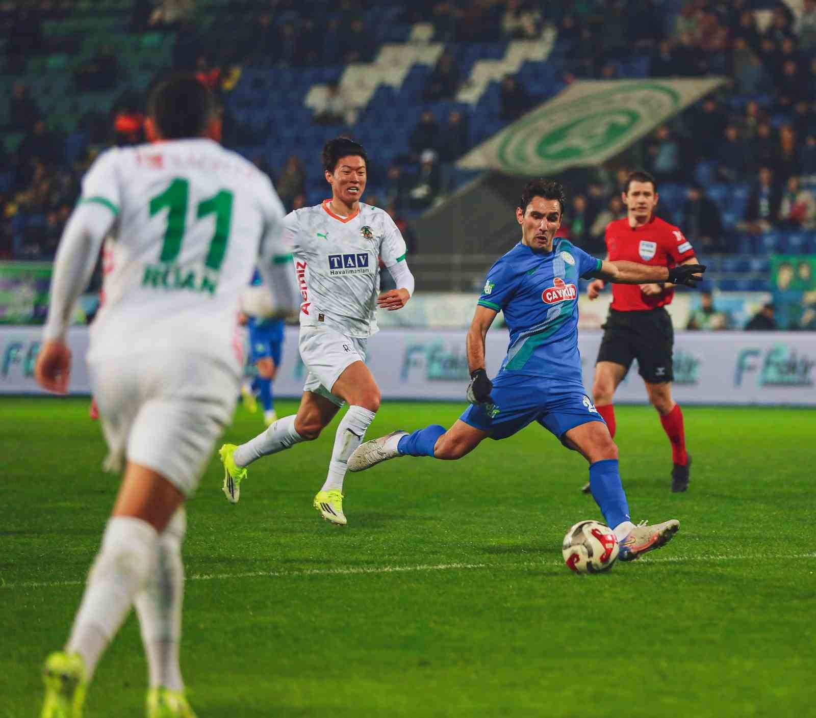 trendyol super lig caykur rizespor 1 corendon alanyaspor 1 mac sonucu 8 DvnvhSbI