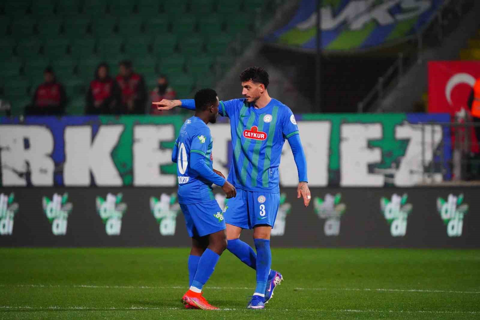 trendyol super lig caykur rizespor 1 kocaelispor 0 ilk yari 11 gH2reiQv