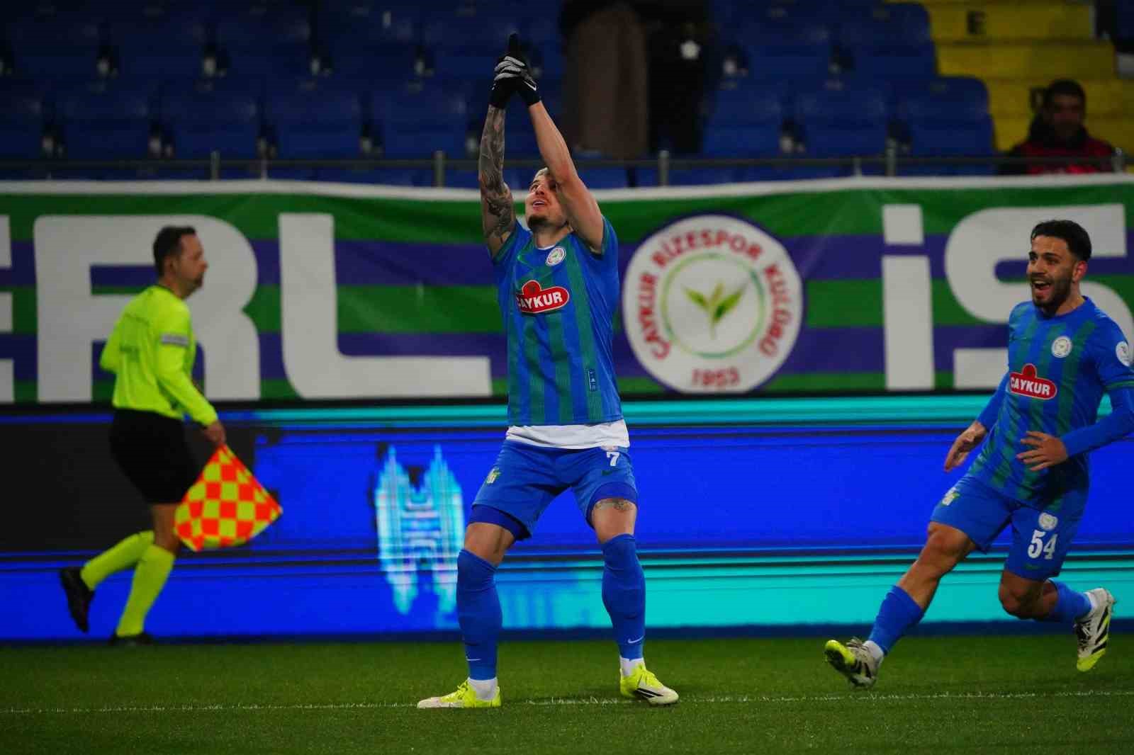 trendyol super lig caykur rizespor 1 kocaelispor 0 ilk yari 13 AmVjRZkB