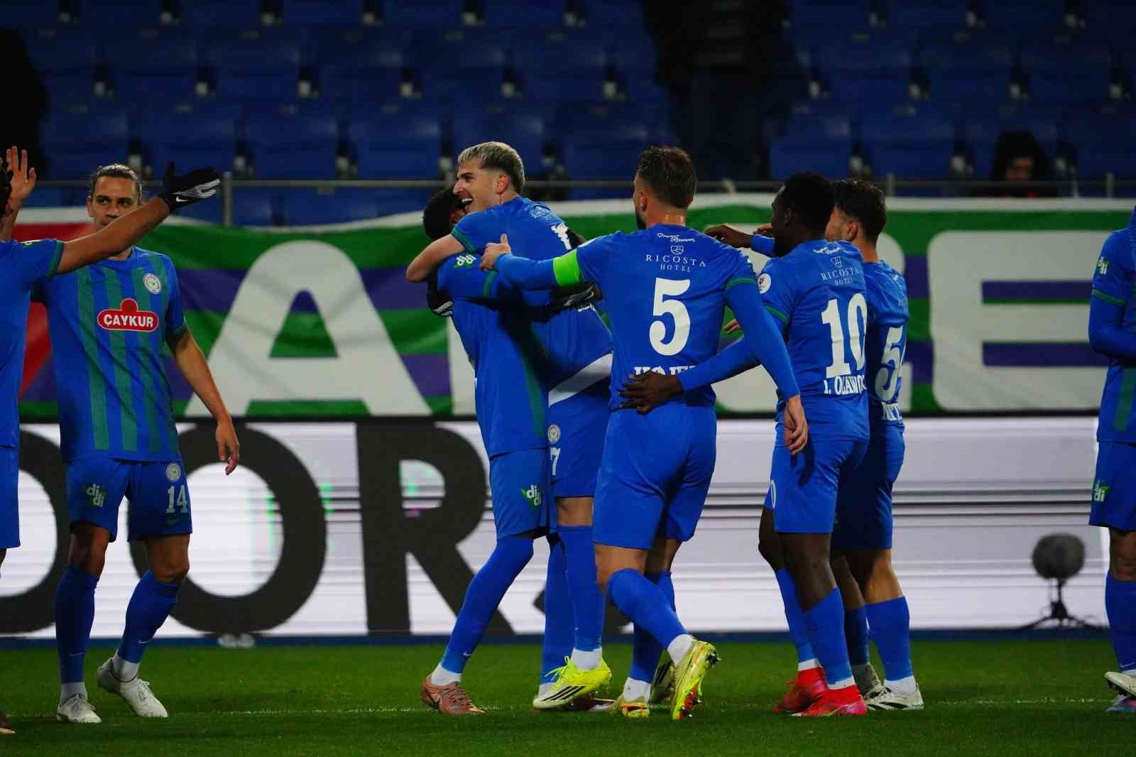 trendyol super lig caykur rizespor 1 kocaelispor 0 ilk yari 17 bmbLJF7y