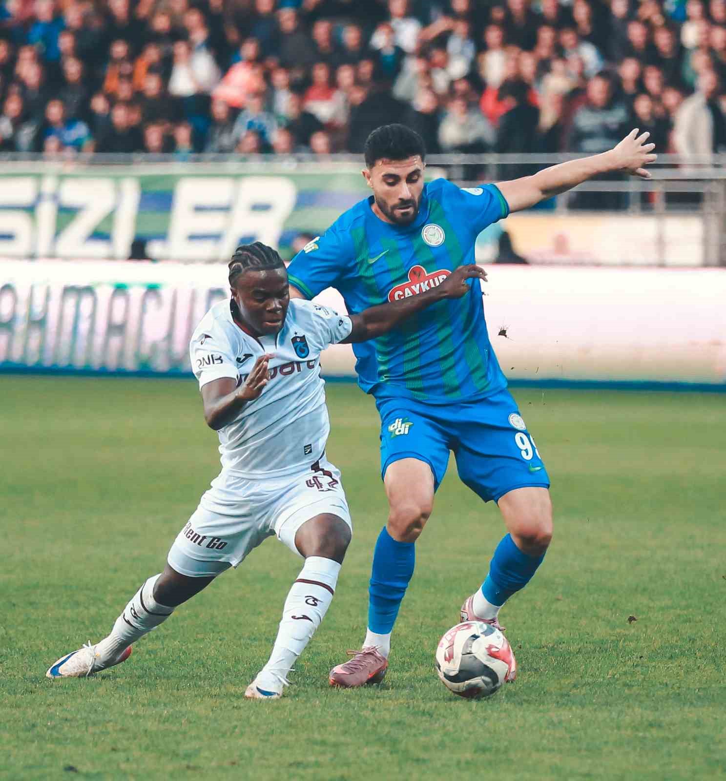 trendyol super lig caykur rizespor 1 trabzonspor 2 ilk yari 13 9prZg8Ye