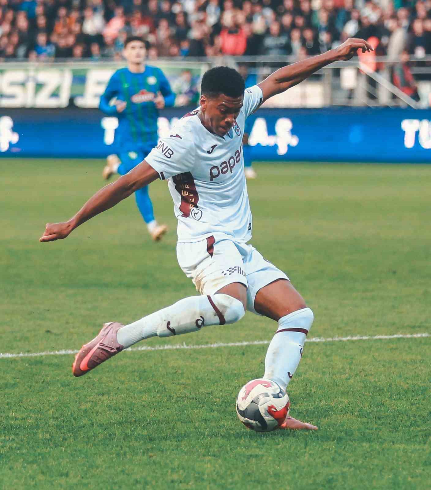 trendyol super lig caykur rizespor 1 trabzonspor 2 ilk yari 14 8gq9tgeP