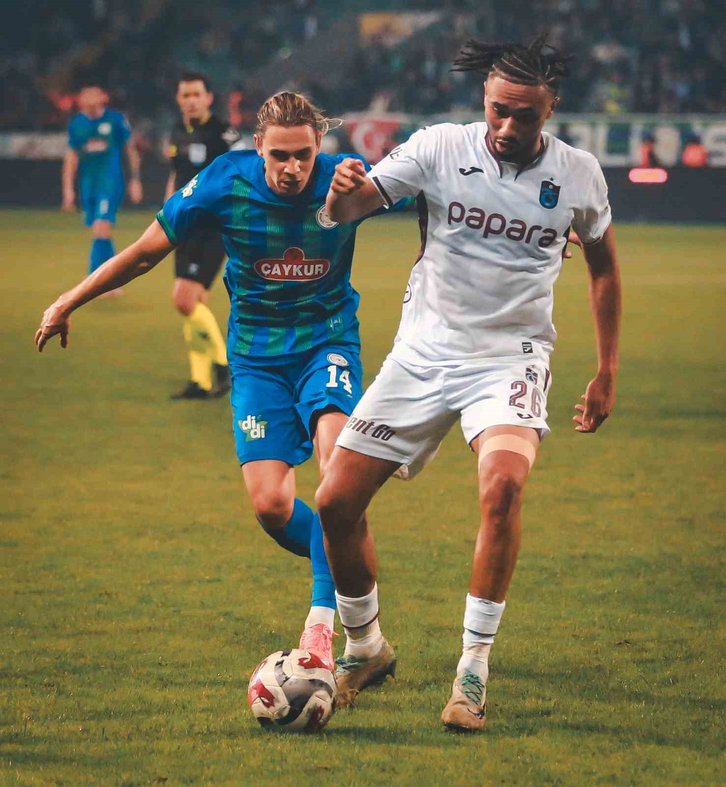 Trendyol Süper Lig: Çaykur Rizespor: 1 - Trabzonspor: 2 (Maç sonucu) 15 trendyol super lig caykur rizespor 1 trabzonspor 2 mac sonucu 11 OVJYLiRz