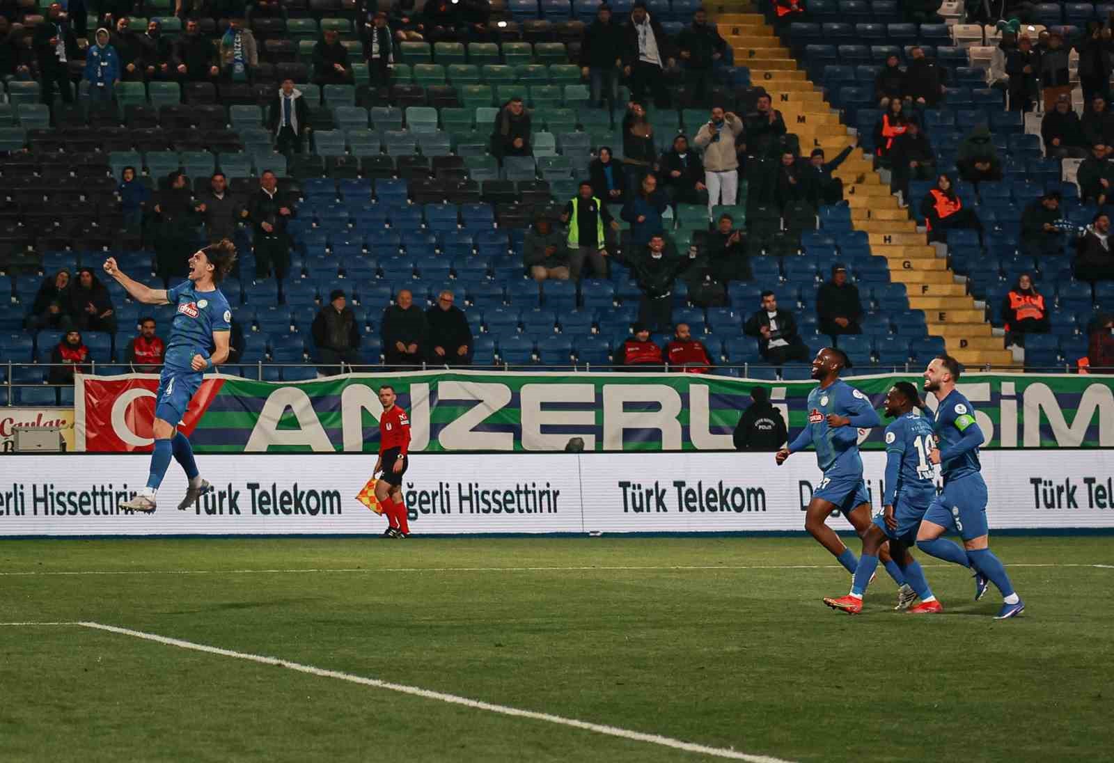 trendyol super lig caykur rizespor 3 samsunspor 0 ilk yari 15 9UsHF1zc