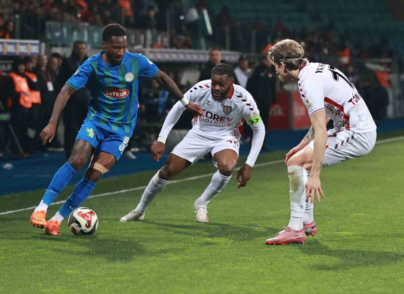 Trendyol Süper Lig: Çaykur Rizespor: 4 - Samsunspor: 1 (Maç sonucu) 11 trendyol super lig caykur rizespor 4 samsunspor 1 mac sonucu 7 CsSZRzgr
