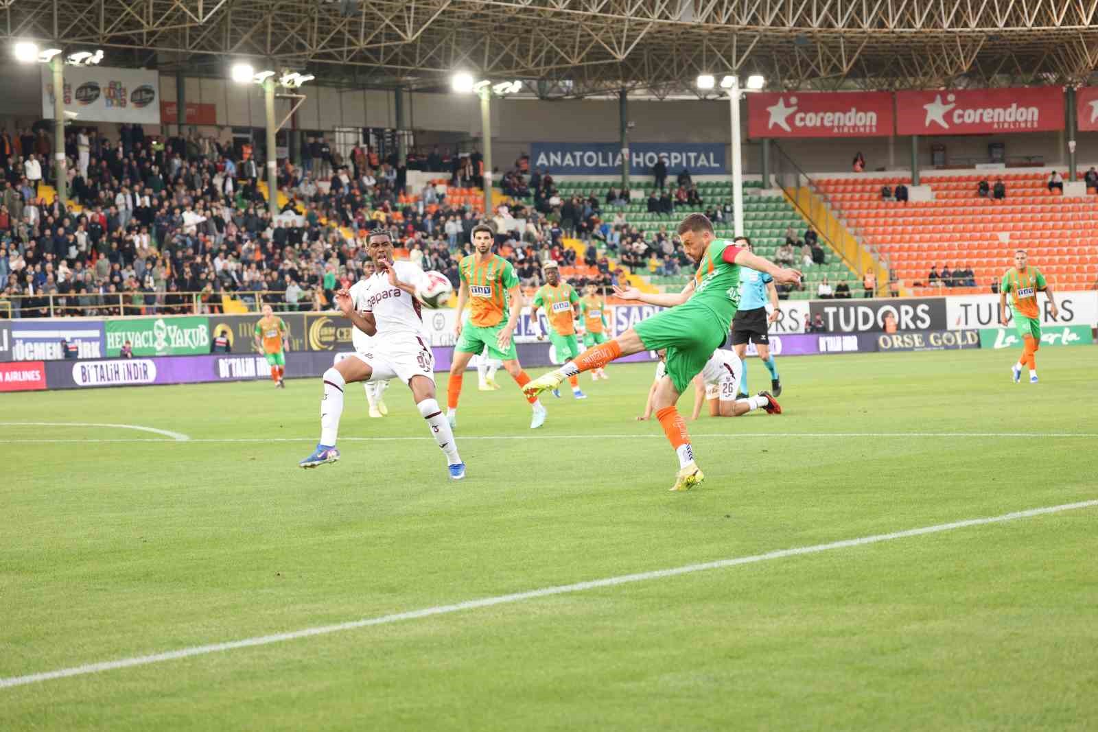 trendyol super lig corendon alanyaspor 1 trabzonspor 1 mac sonucu 3 qPCCi453