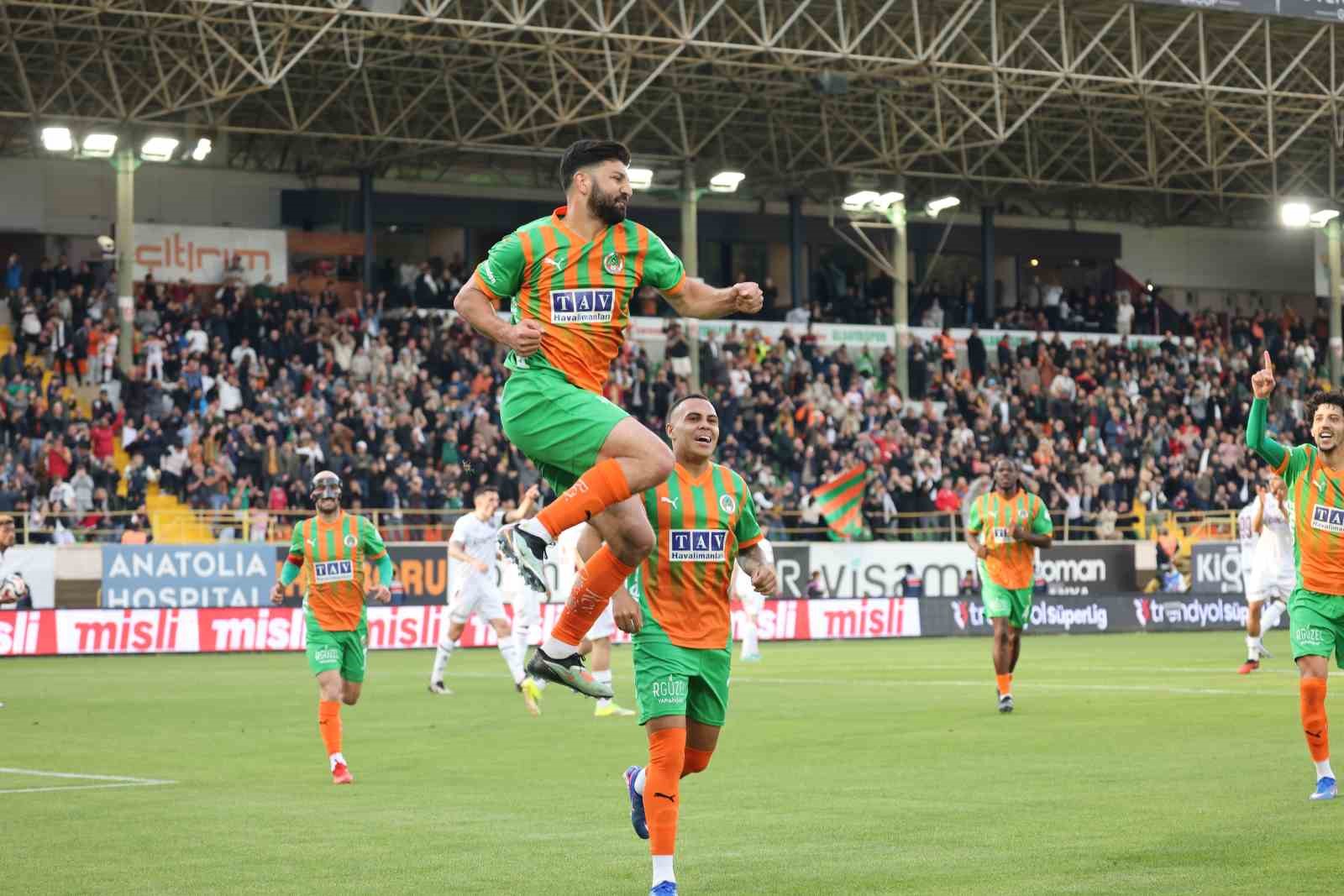 trendyol super lig corendon alanyaspor 1 trabzonspor 1 mac sonucu 5 urYWHwL8