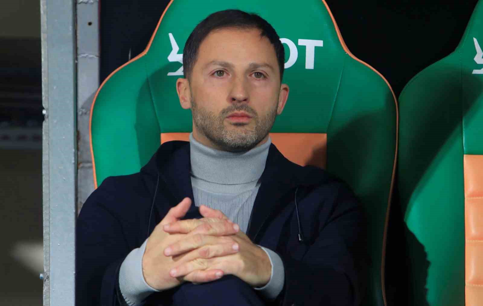 Trendyol Süper Lig: Corendon Alanyaspor: 2 - Fenerbahçe: 1 (Maç devam ediyor) 20 trendyol super lig corendon alanyaspor 2 fenerbahce 1 mac devam ediyor 16 vNRNAdZb