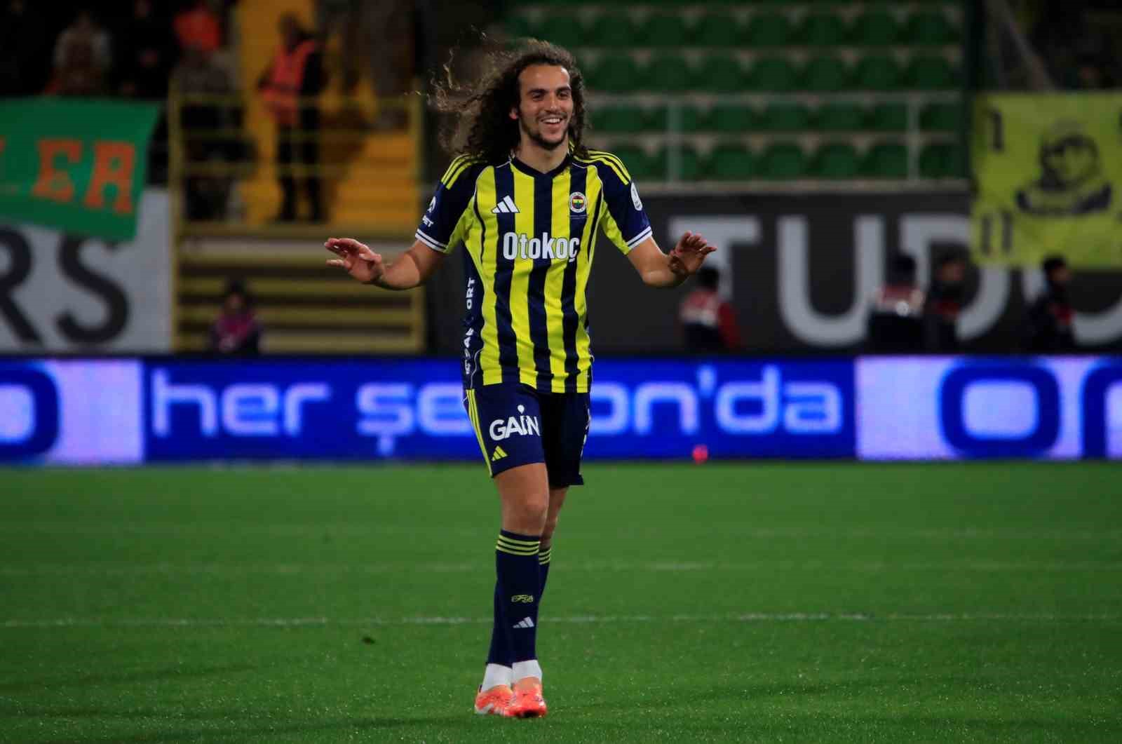 Trendyol Süper Lig: Corendon Alanyaspor: 2 - Fenerbahçe: 1 (Maç devam ediyor) 6 trendyol super lig corendon alanyaspor 2 fenerbahce 1 mac devam ediyor 2 fj4qjsMu