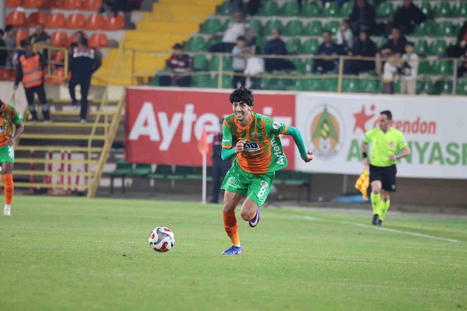 trendyol super lig corendon alanyaspor 2 kayserispor 1 ilk yari 7 g8Ak5suL