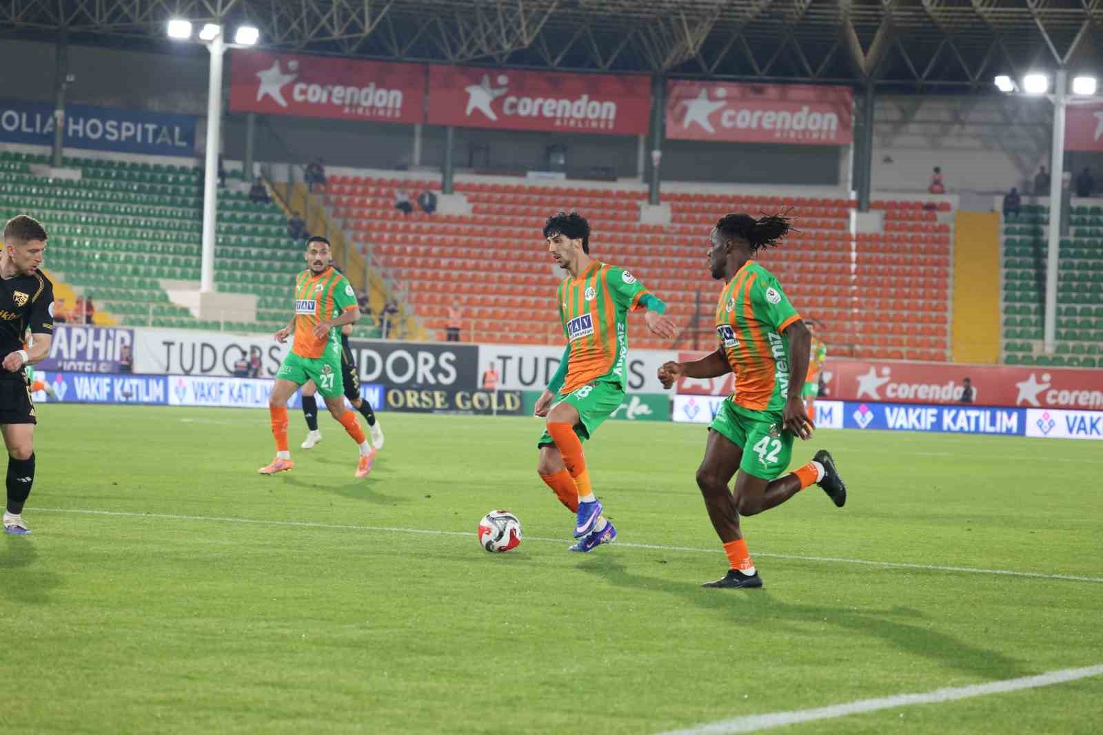 trendyol super lig corendon alanyaspor 2 kayserispor 1 ilk yari 8 bNZlEStC