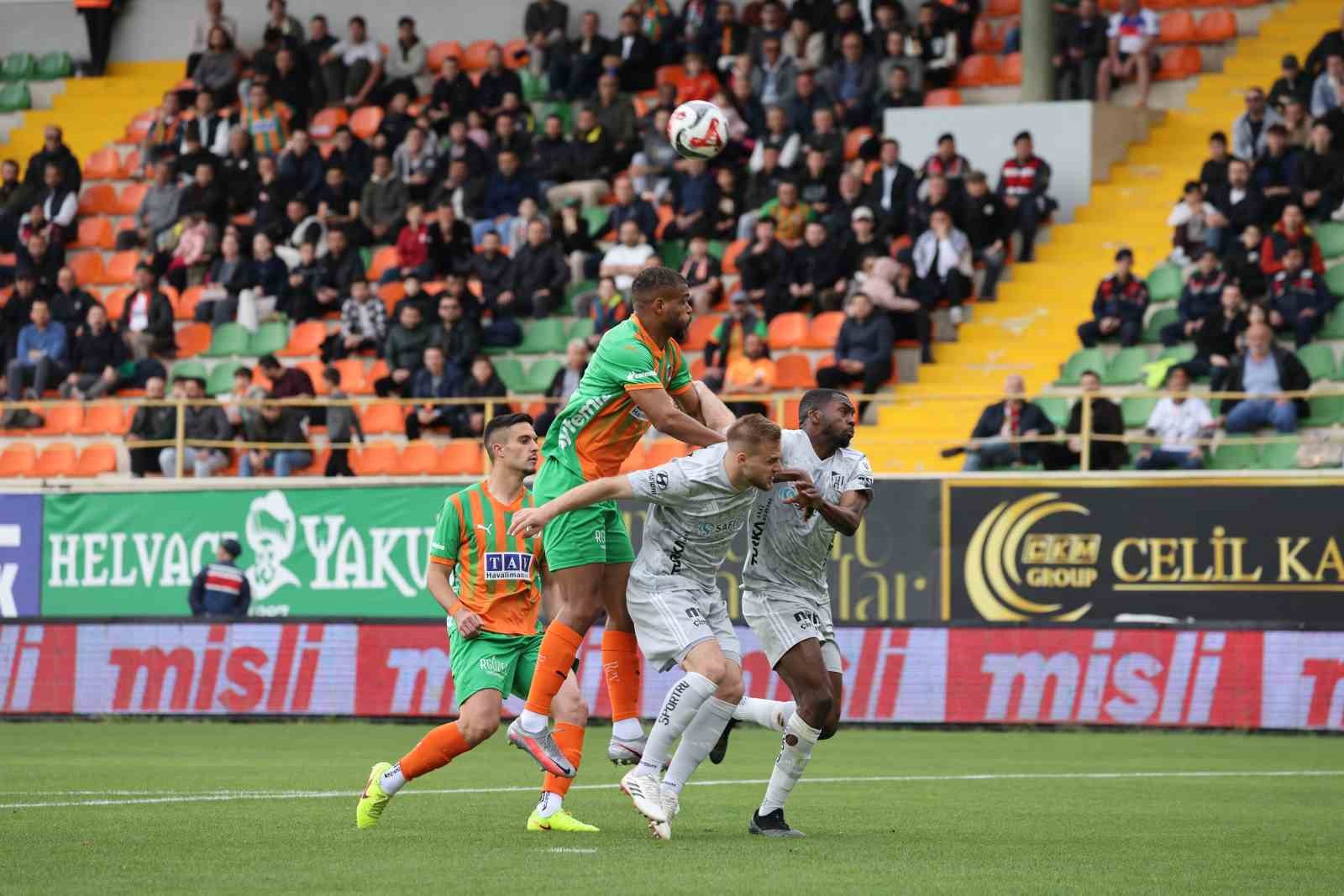 trendyol super lig corendon alanyaspor 2 kocaelispor 0 ilk yari 6 hJEvR4Mw