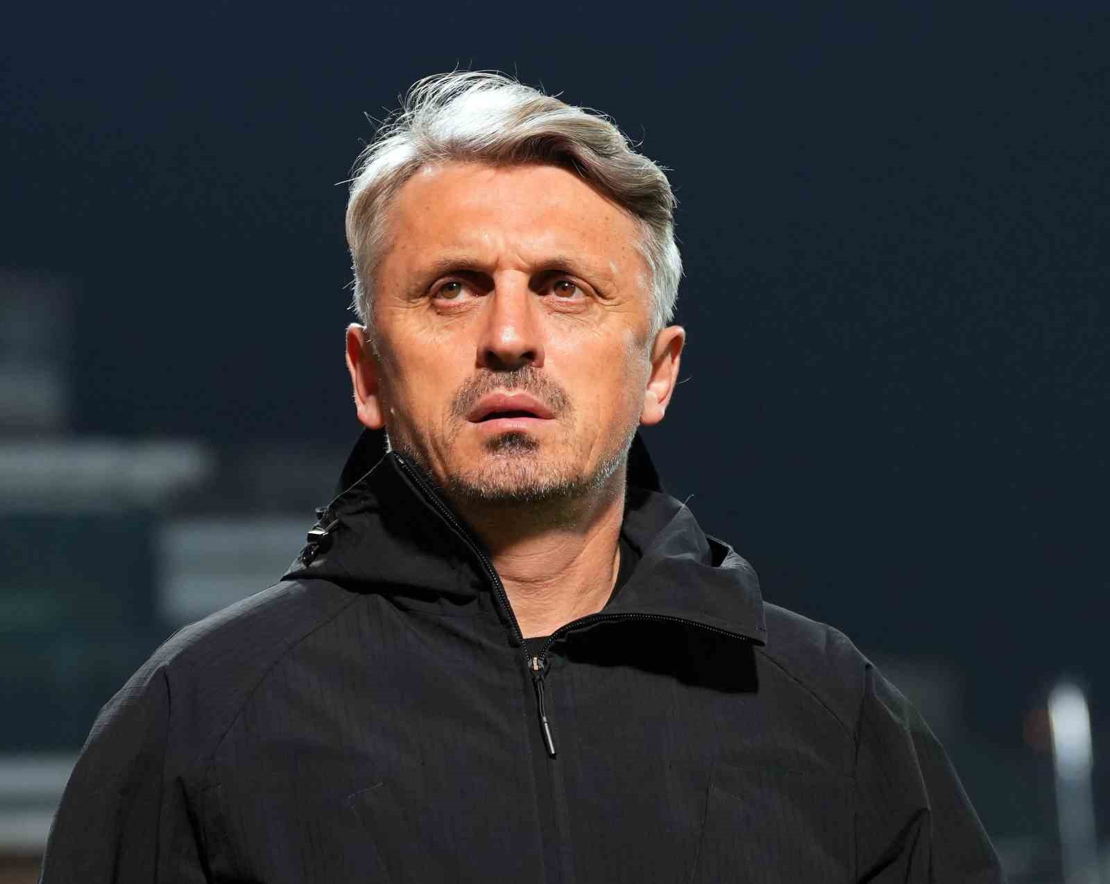 trendyol super lig eyupspor 0 antalyaspor 0 mac devam ediyor 3 PDOrH77Q