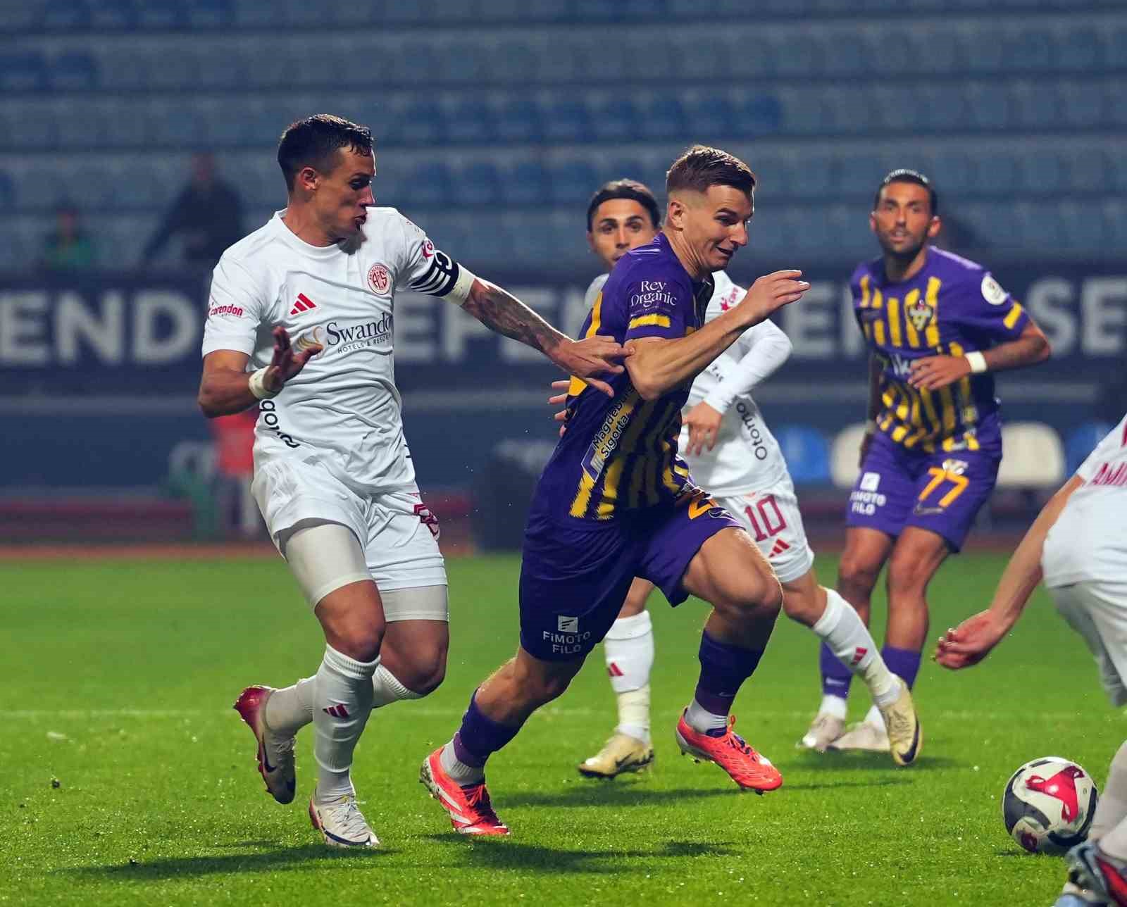 trendyol super lig eyupspor 0 antalyaspor 0 mac devam ediyor 8