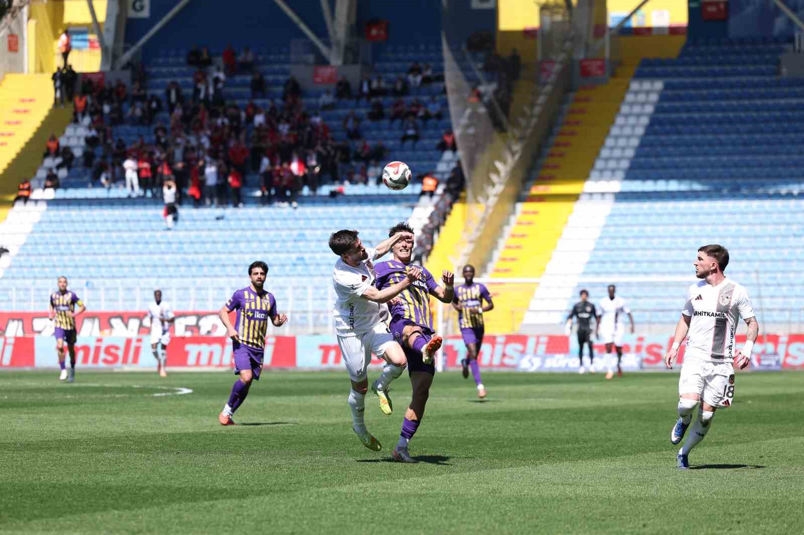 Trendyol Süper Lig: Eyüpspor: 0 - Gaziantep FK: 0 (İlk yarı) 14 trendyol super lig eyupspor 0 gaziantep fk 0 ilk yari 10 5ilOEFfB